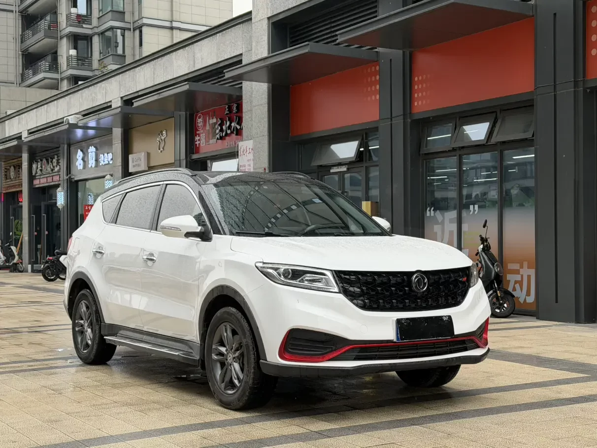 Dongfeng Fengon 580
