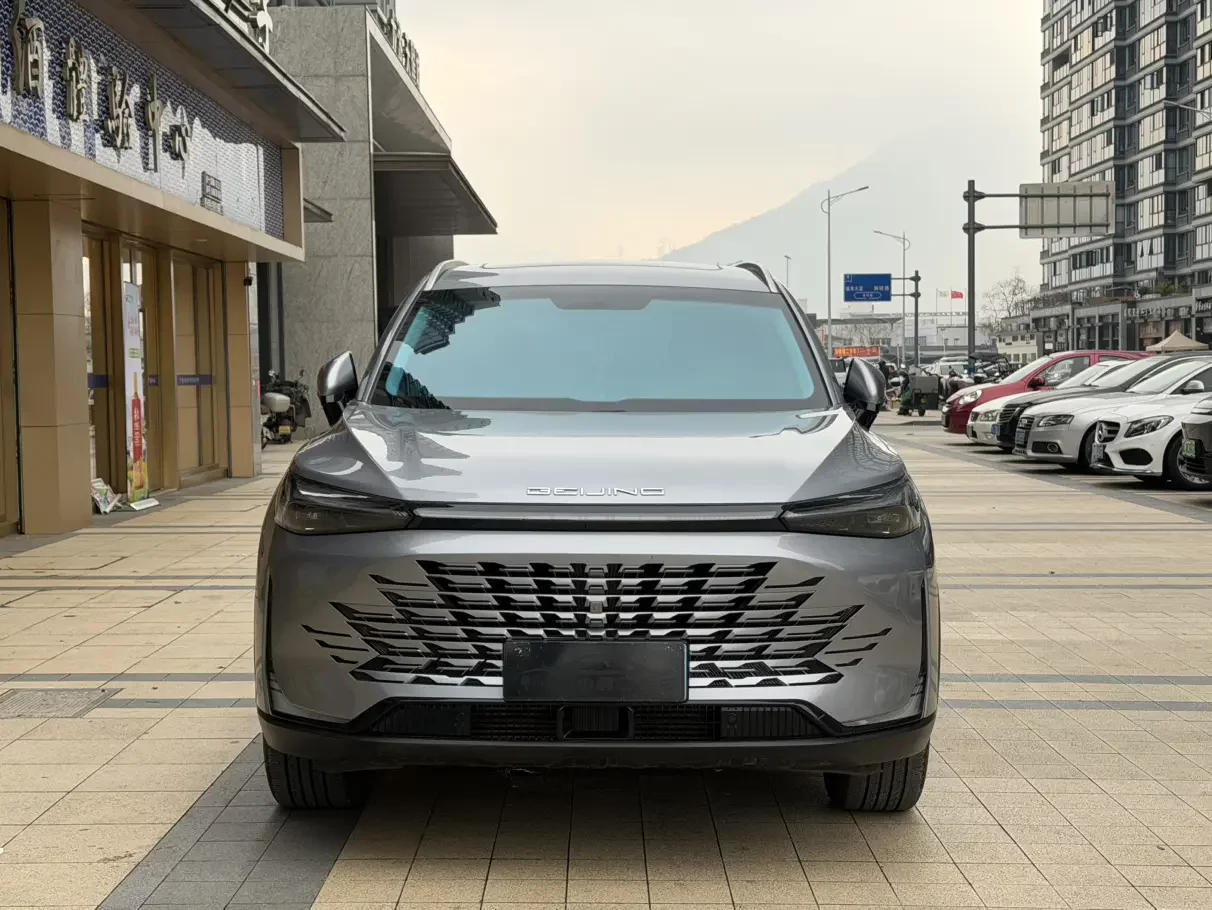 BAIC Beijing X7