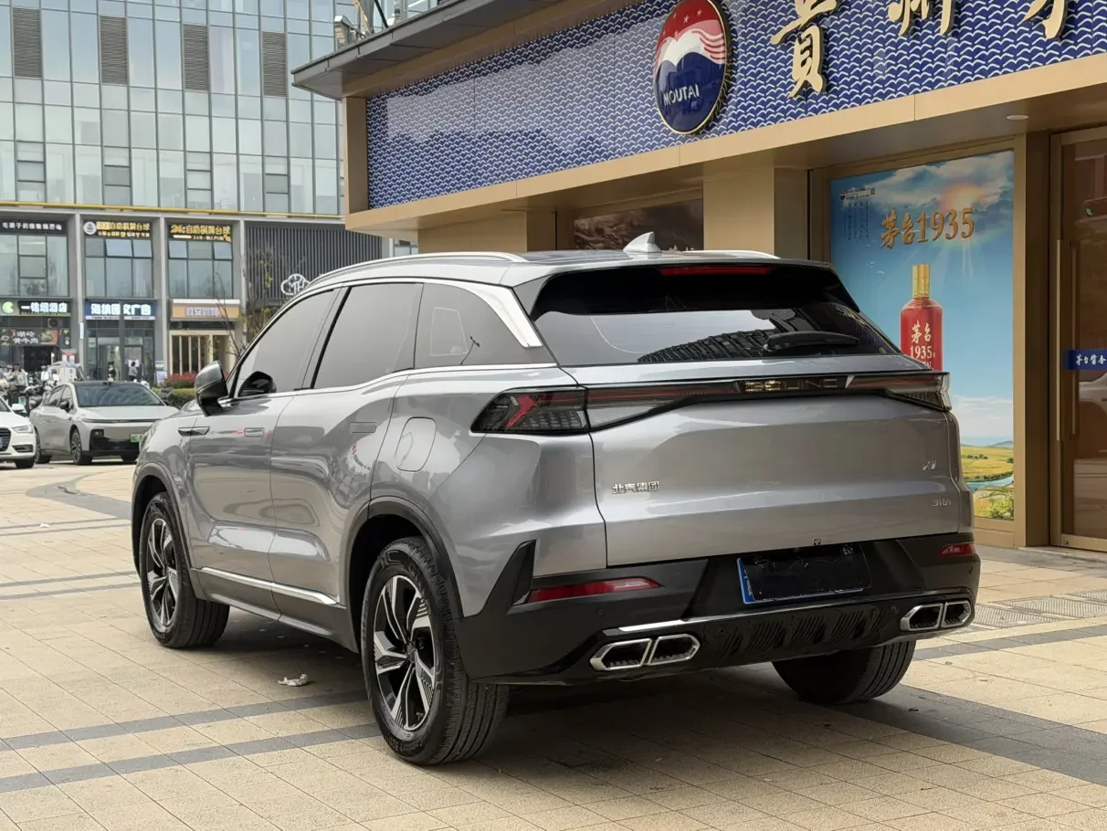 BAIC Beijing X7