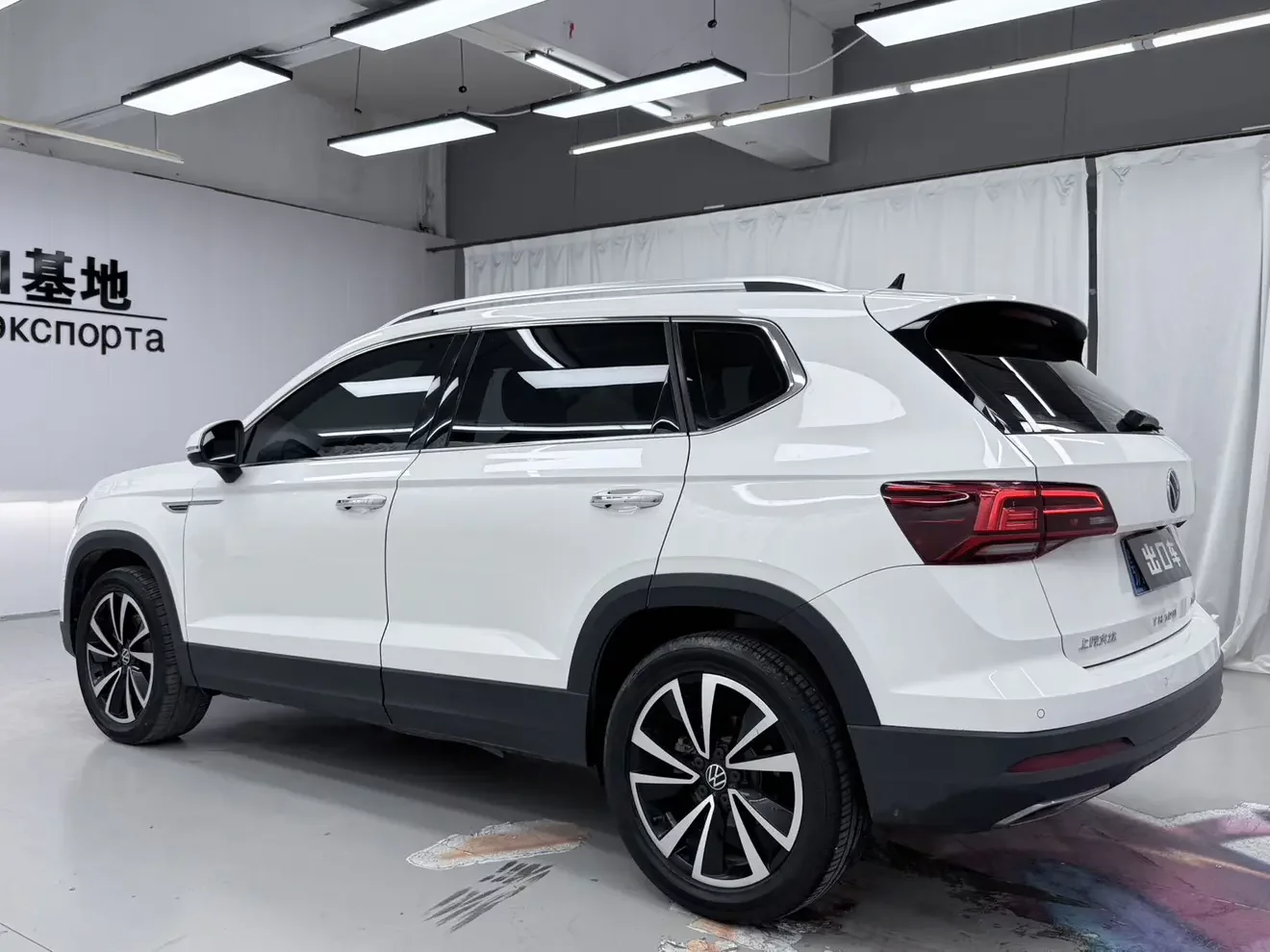 Volkswagen Tharu
