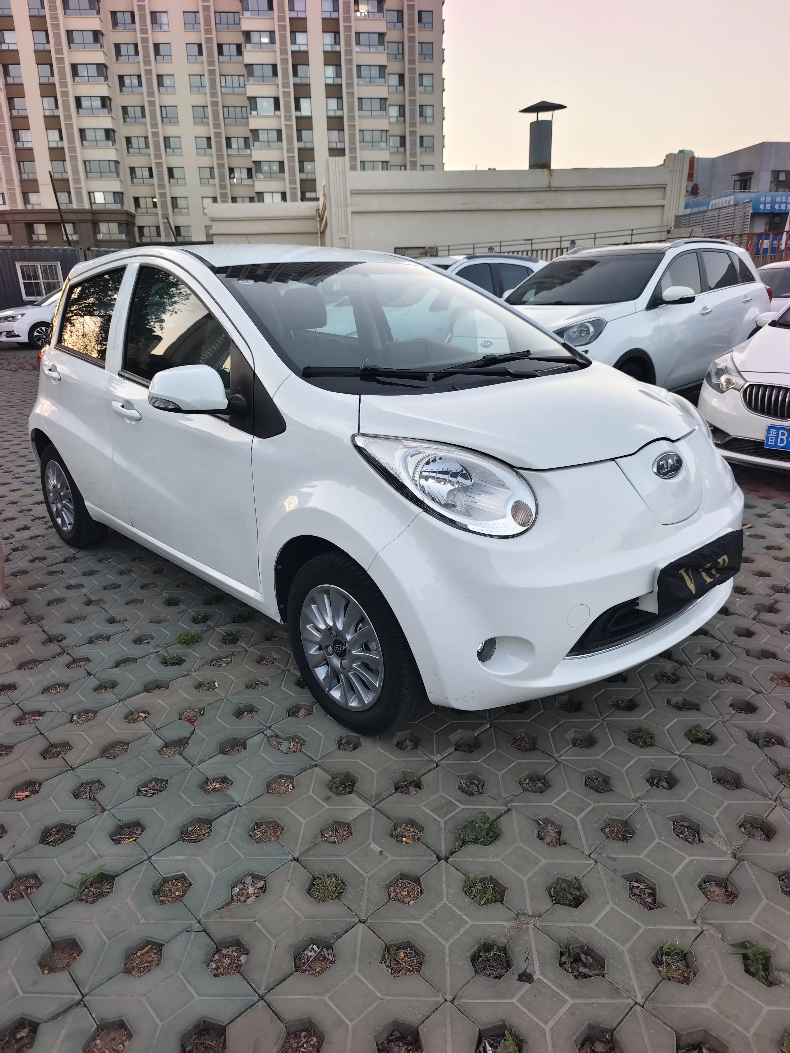 Jiangxi JAC iEV6E