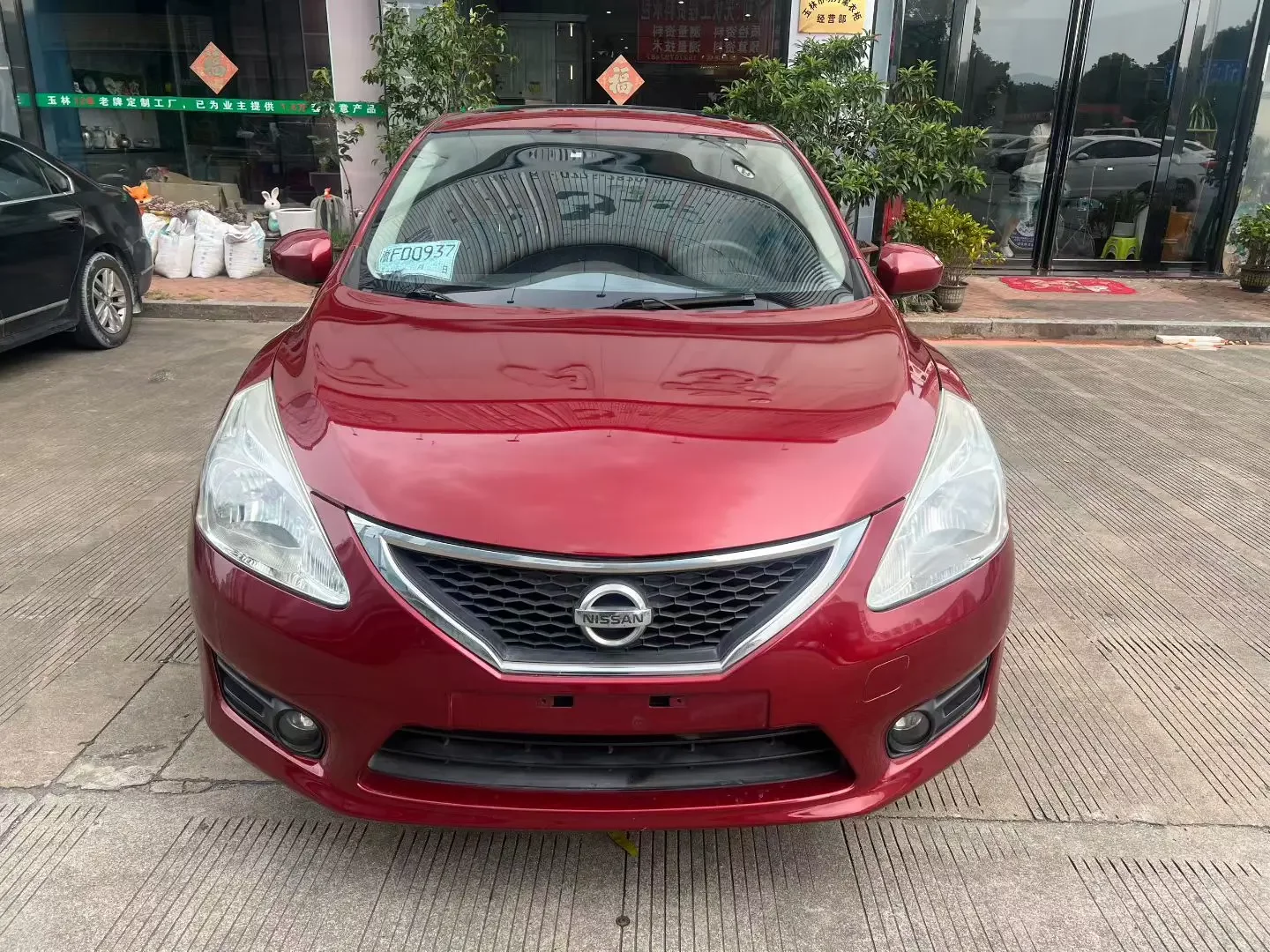 Nissan Tiida