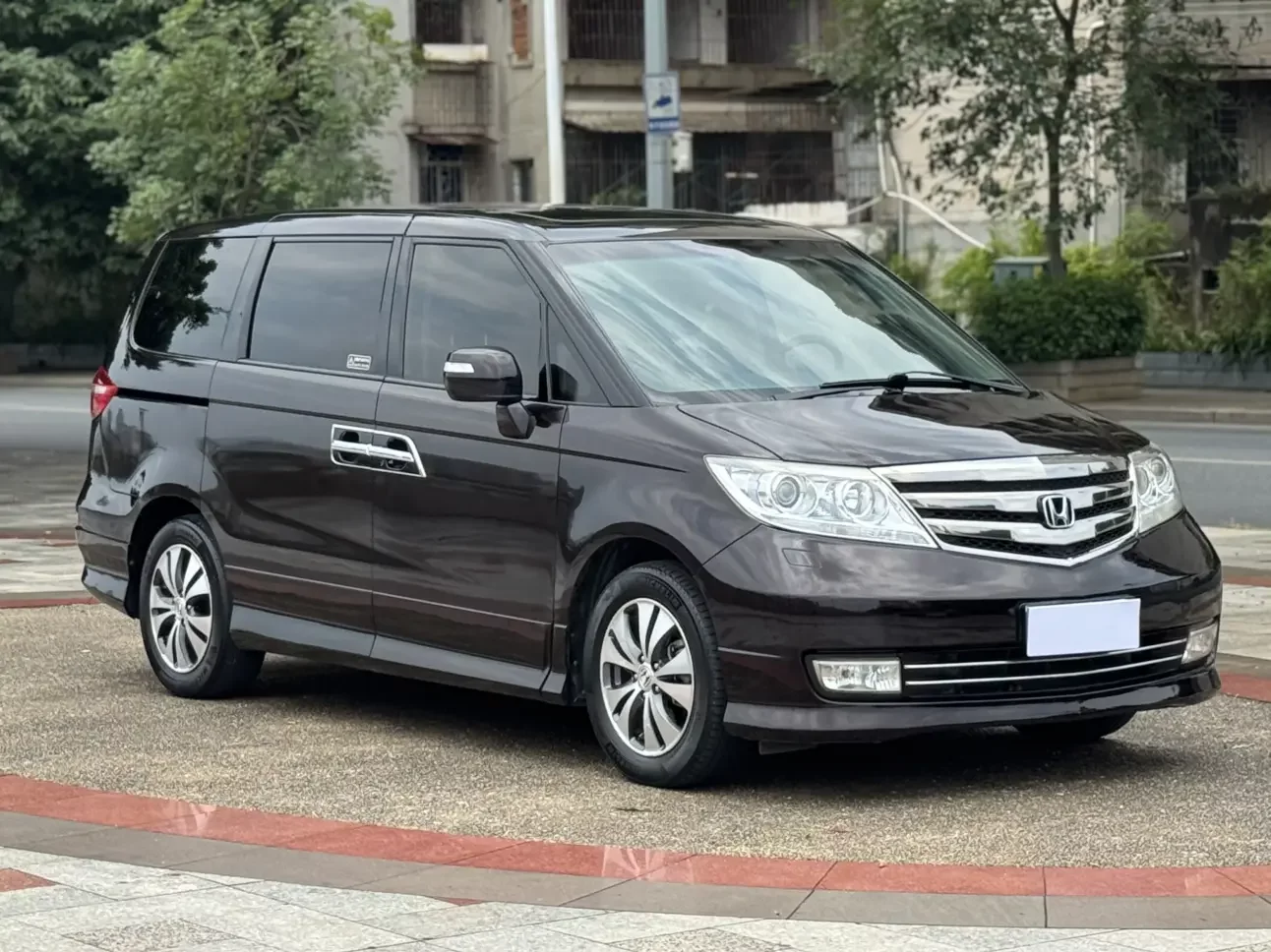 Honda Elysion