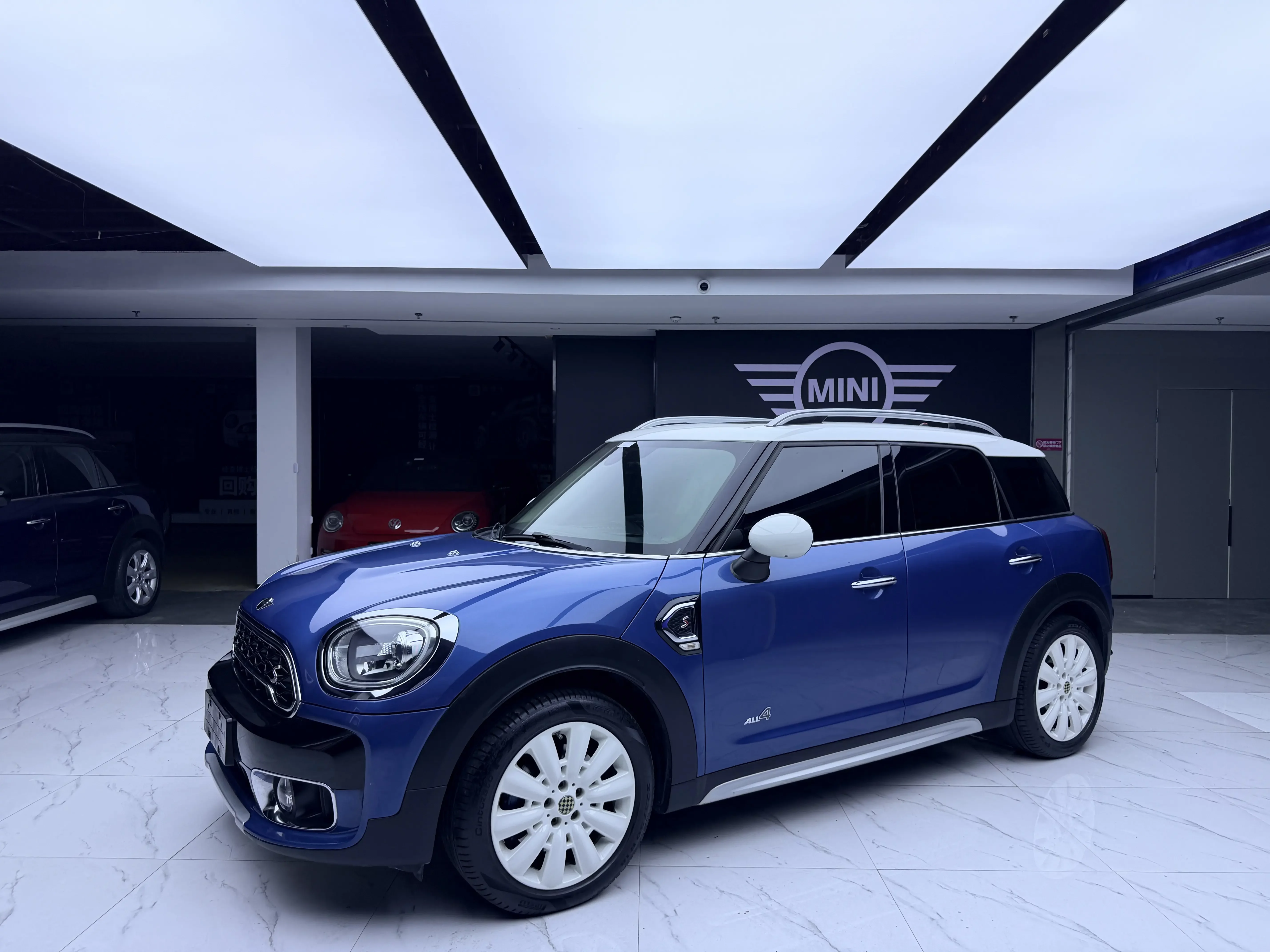 MINI COUNTRYMAN