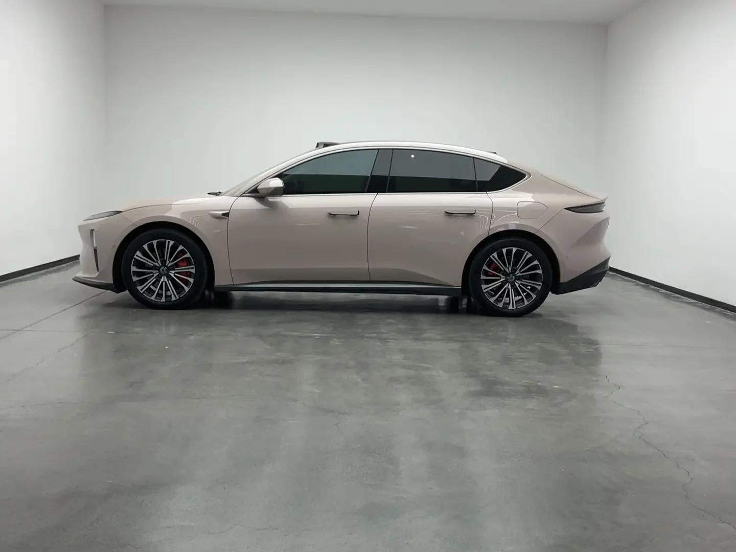 NIO ET5
