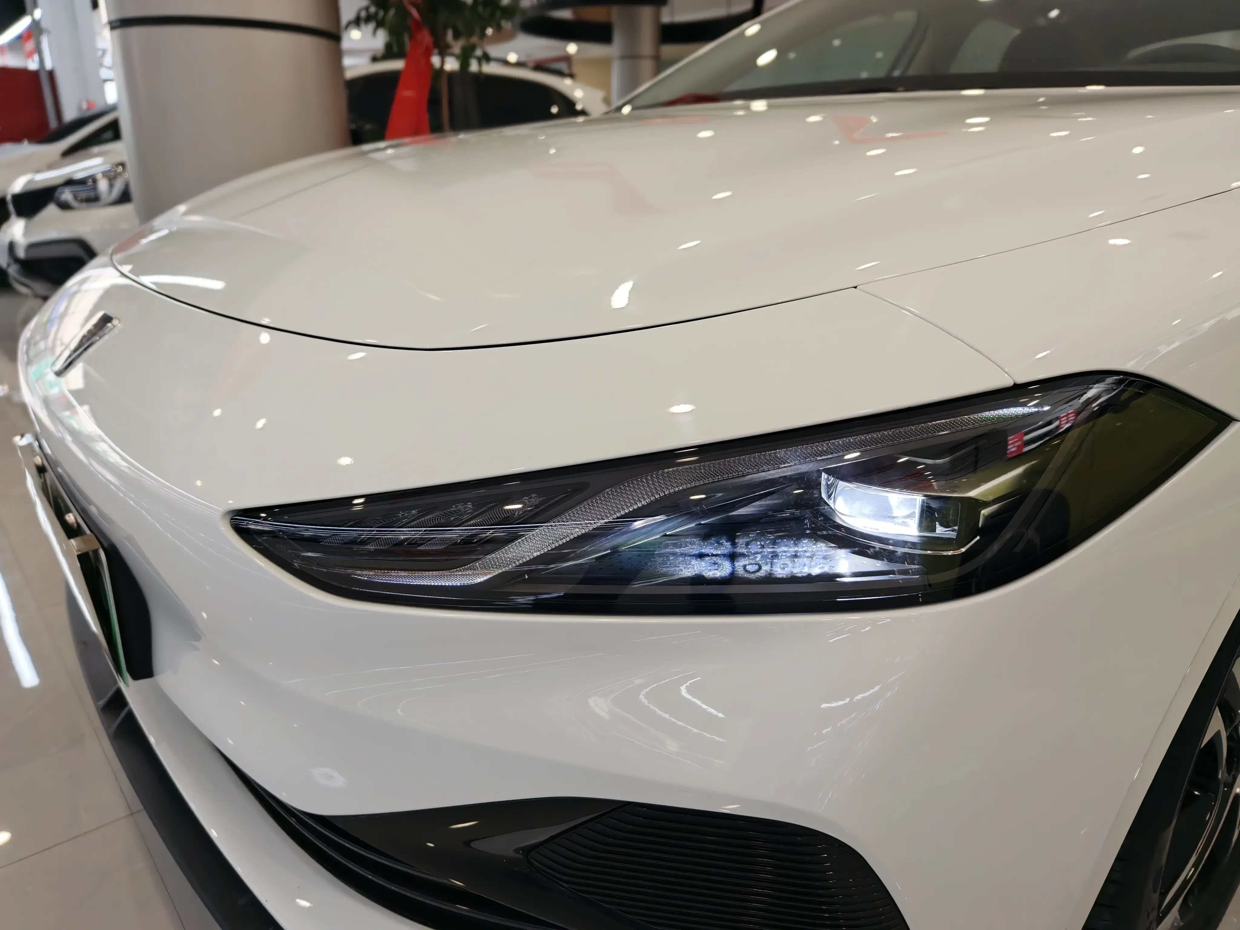 Roewe D7 DMH