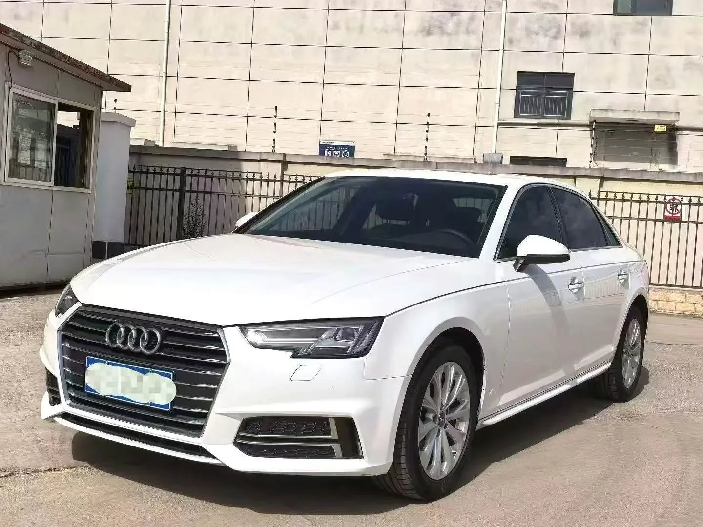 Audi A4L