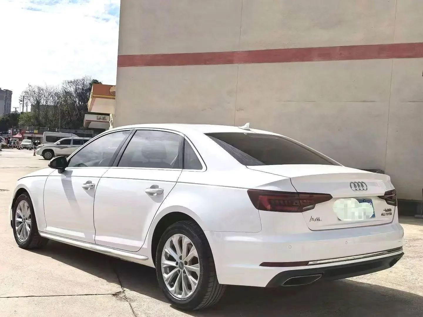 Audi A4L