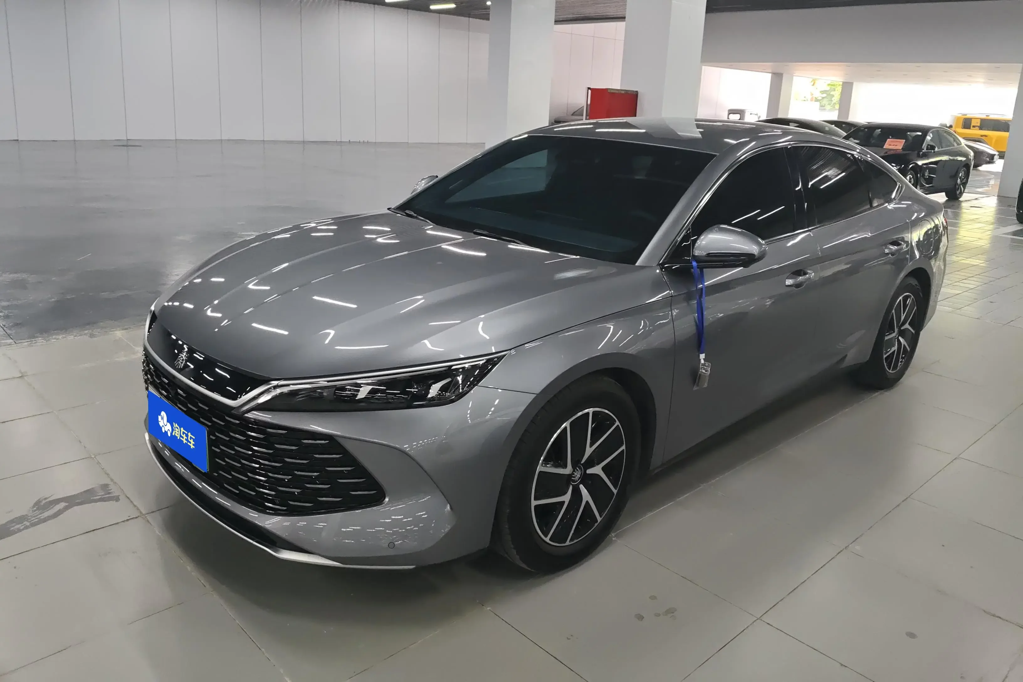 BYD Qin L DM