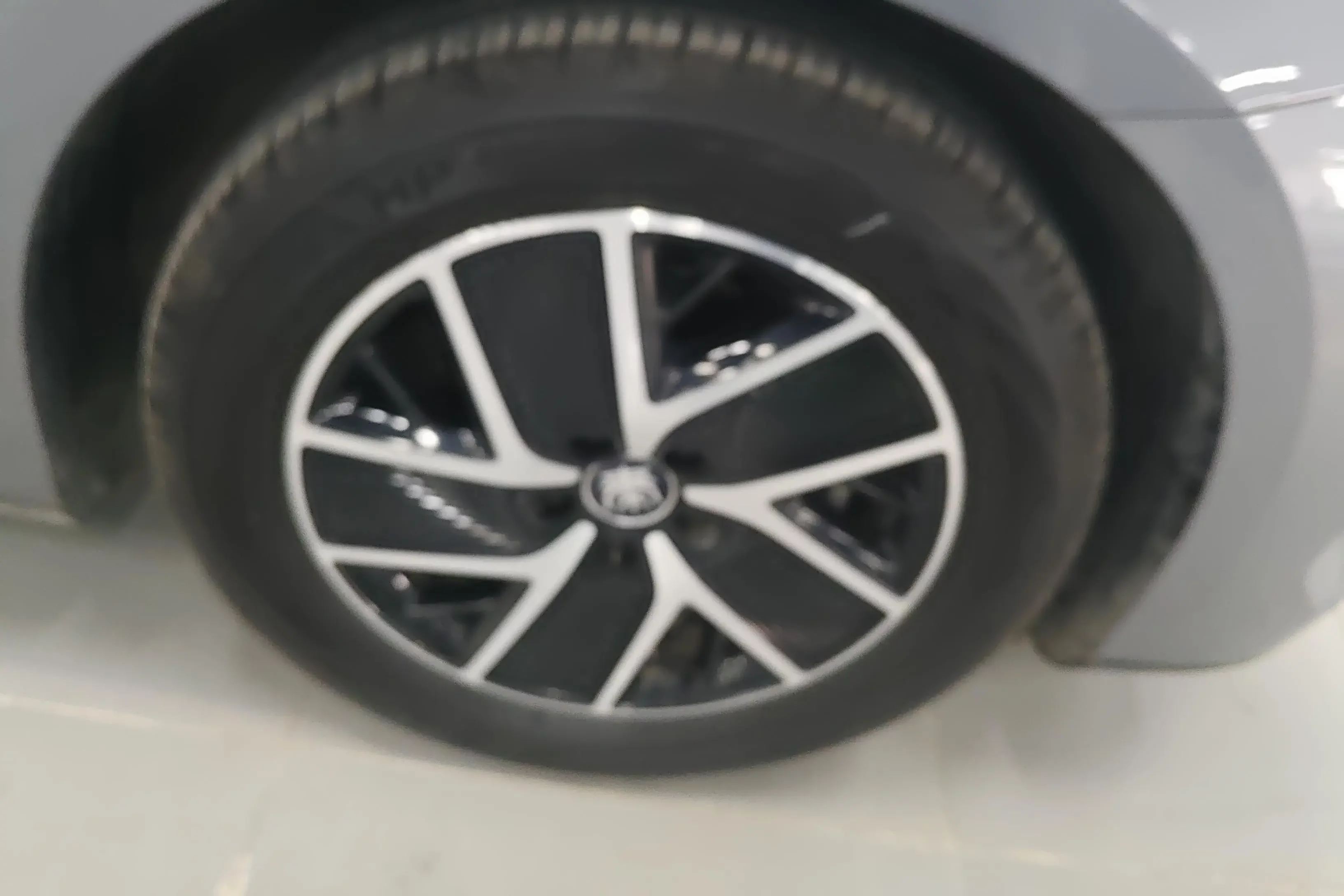 BYD Qin L DM