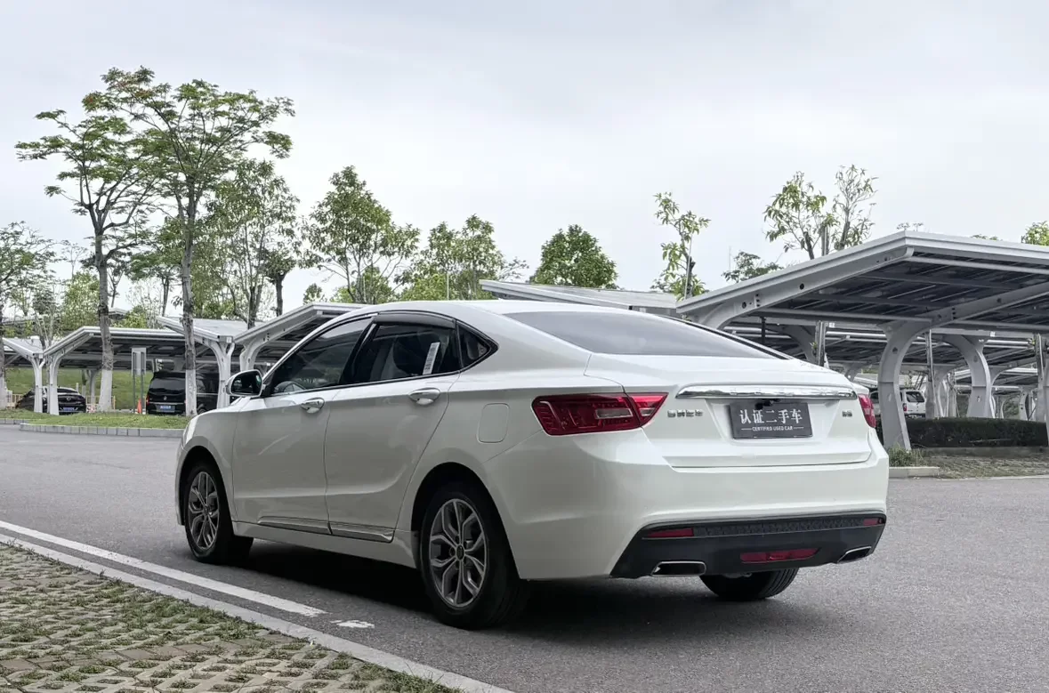 Geely Borui
