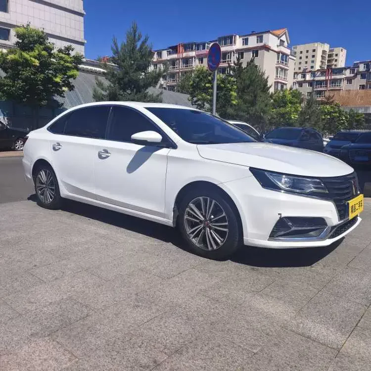 Roewe i6 Classic