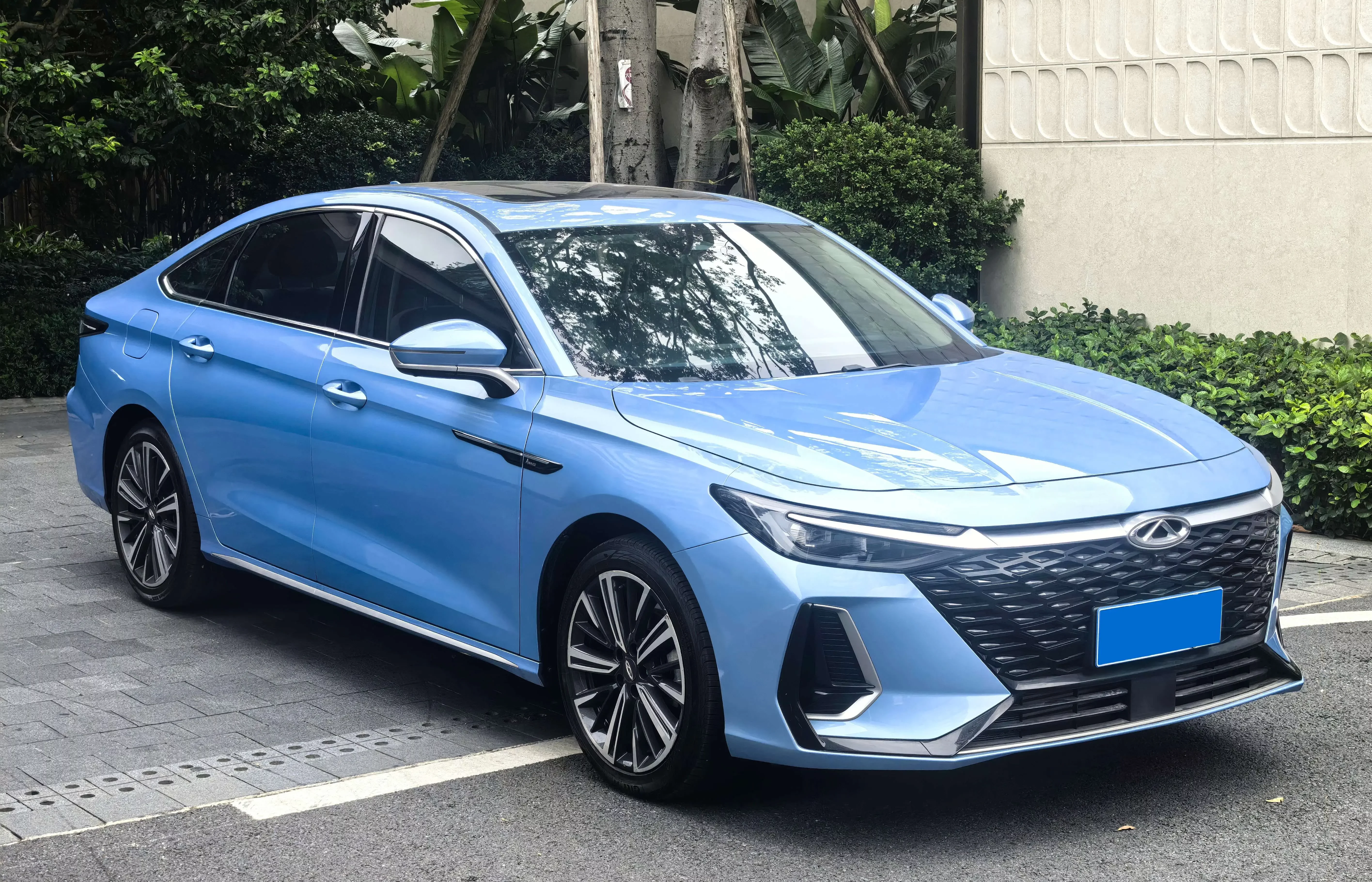 Chery Arrizo 8