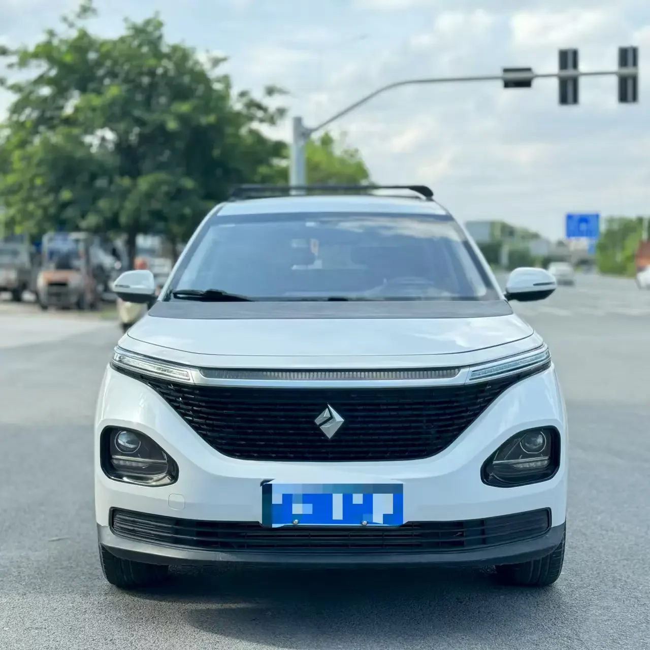 Baojun RM-5