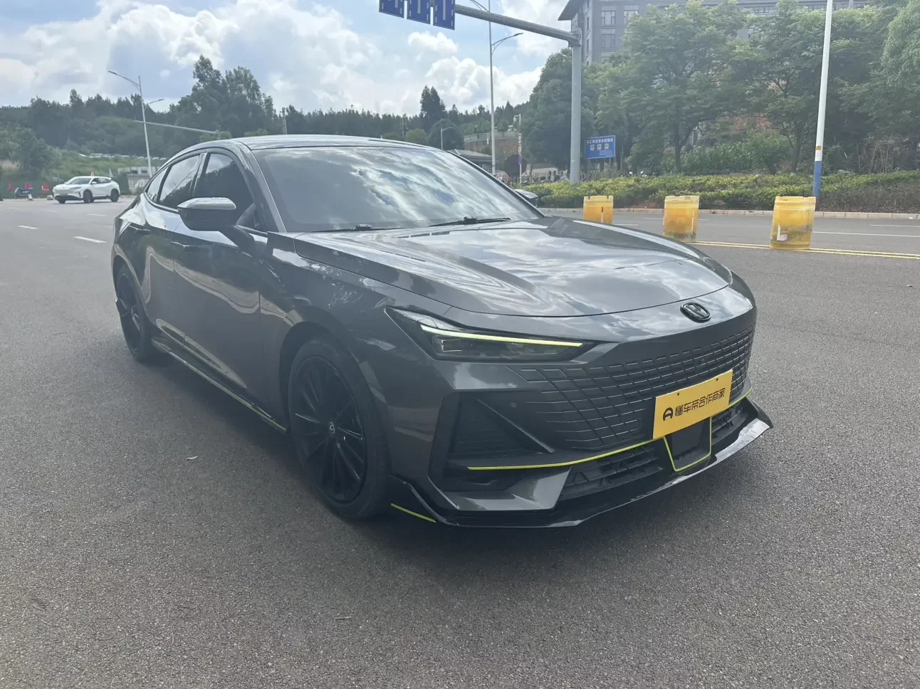 Changan UNI-V