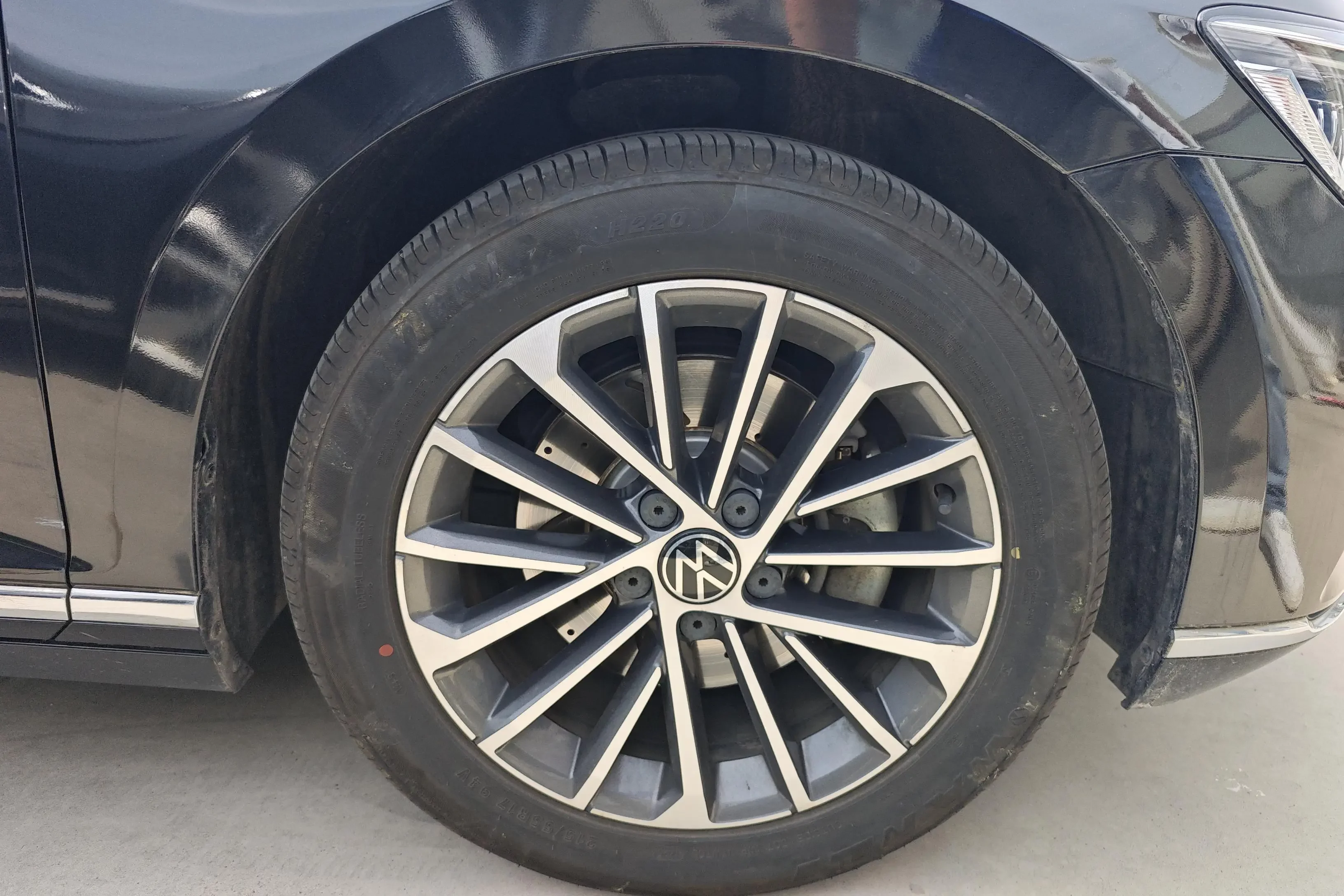 Volkswagen Magotan