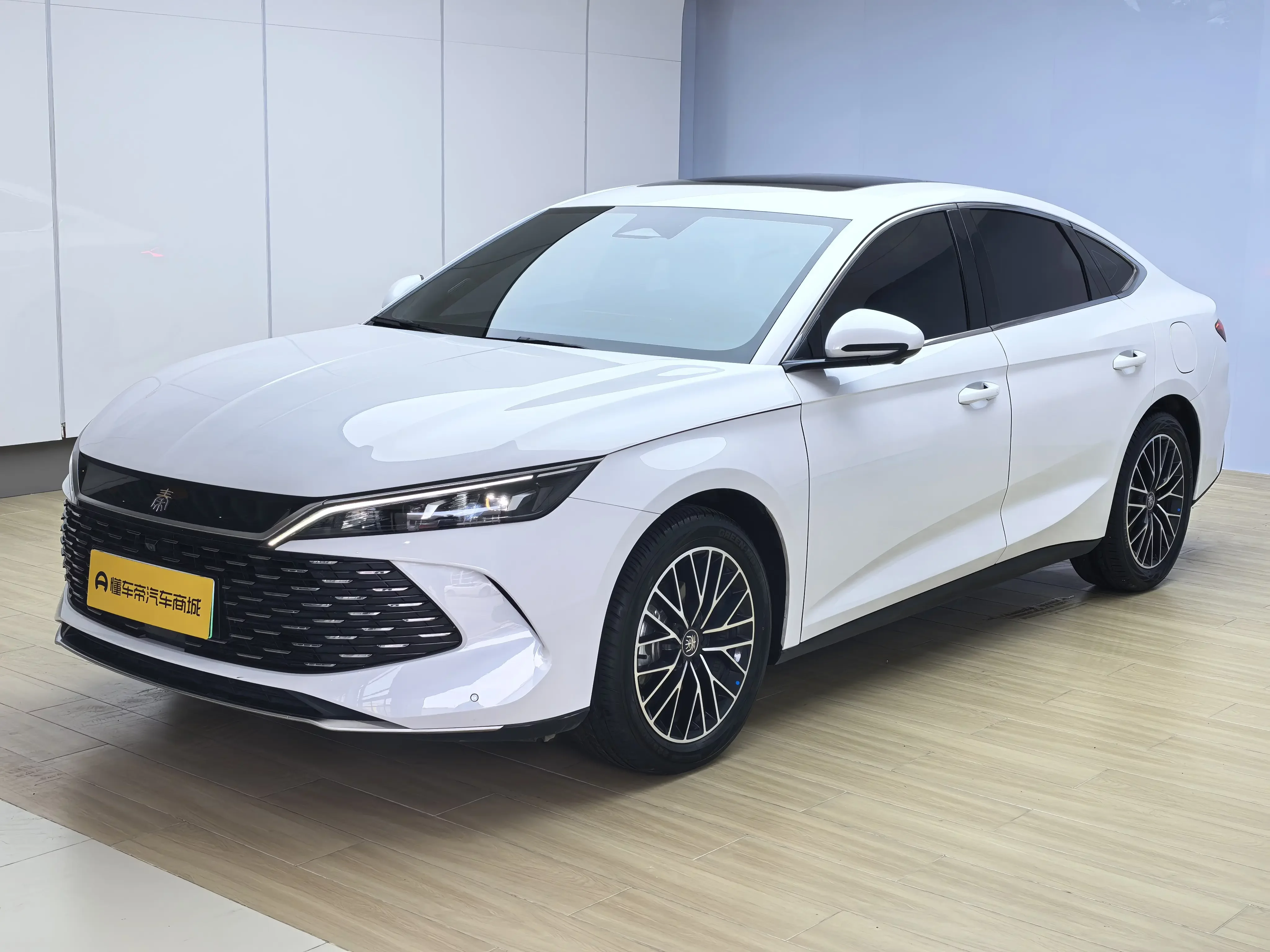 BYD Qin L DM