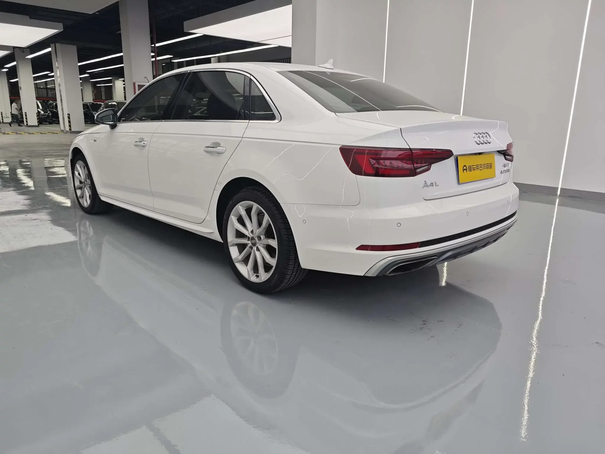 Audi A4L