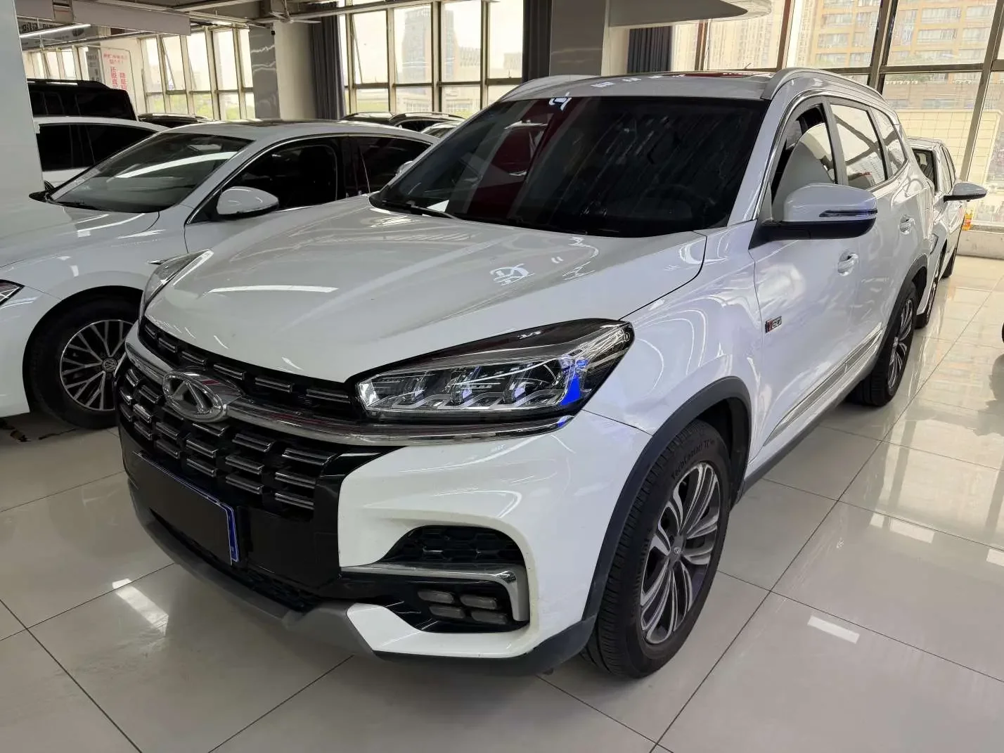 Chery Tiggo 8