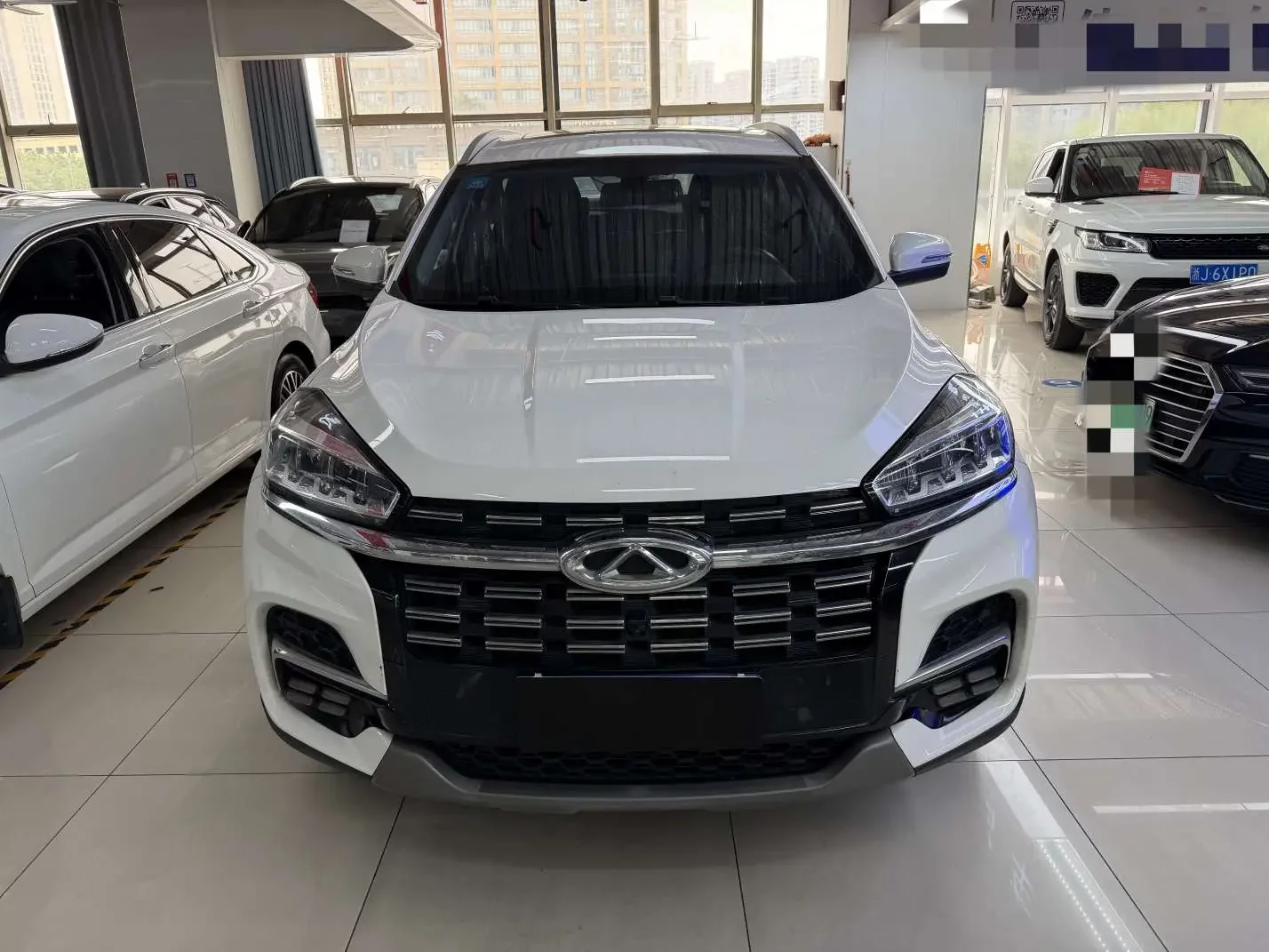 Chery Tiggo 8