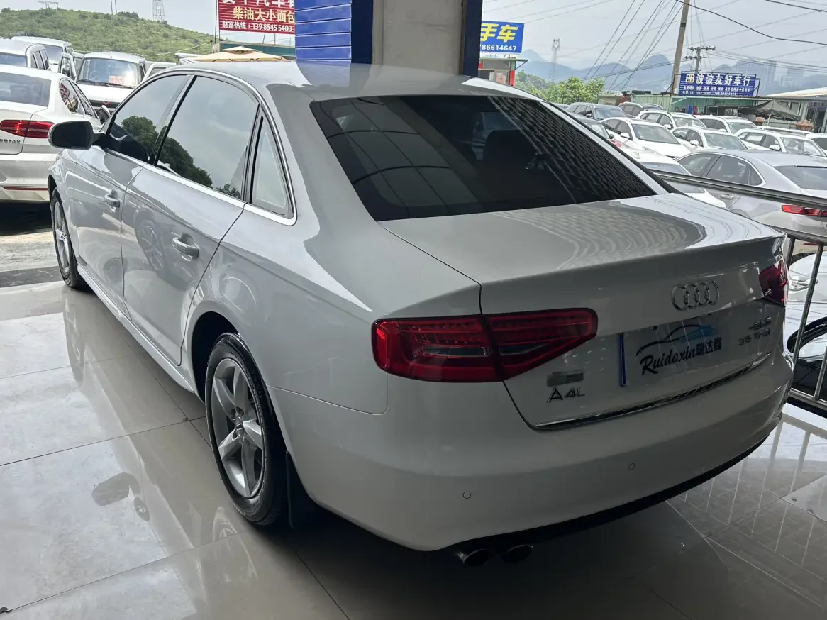 Audi A4L