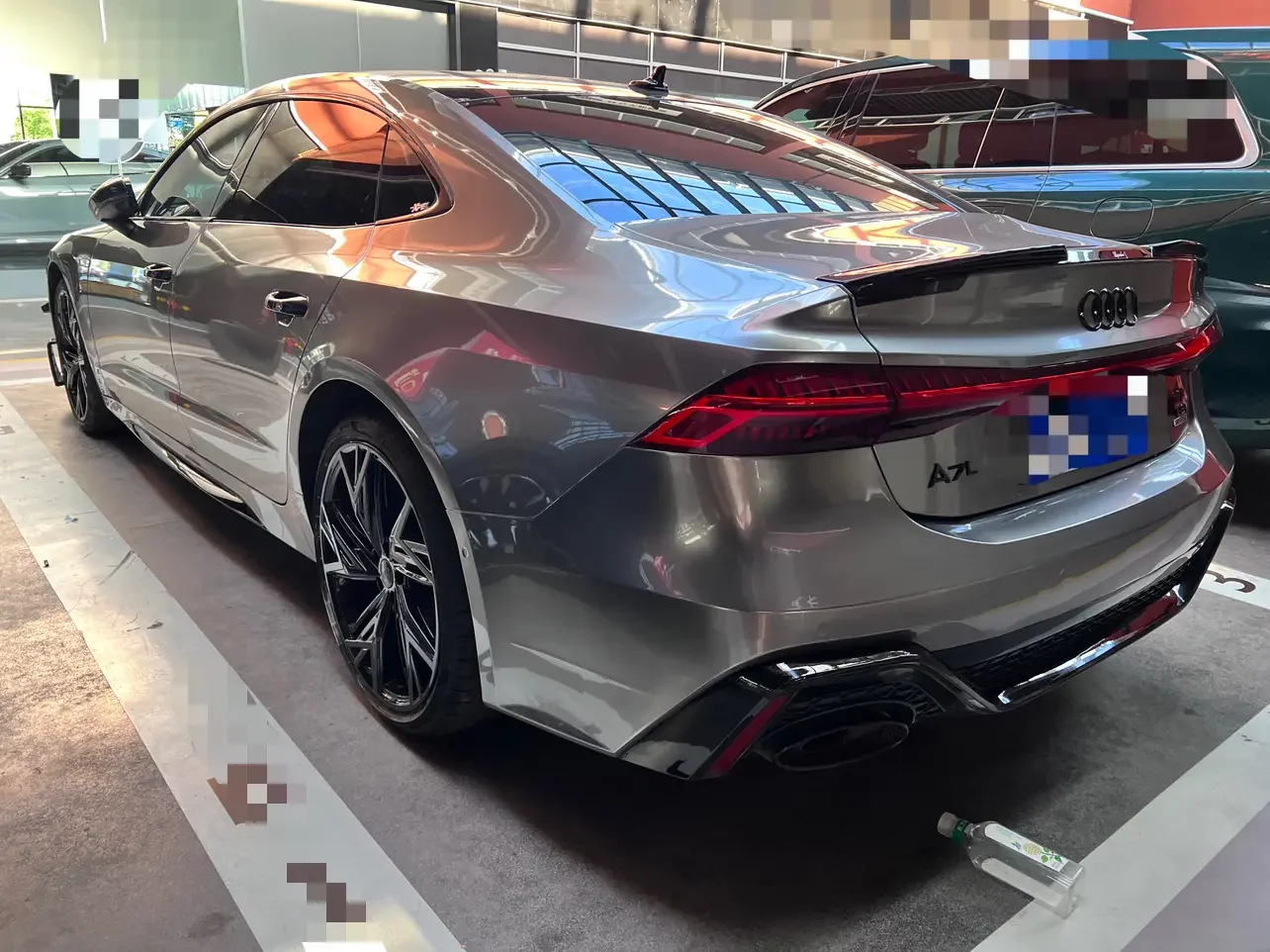 Audi A7L