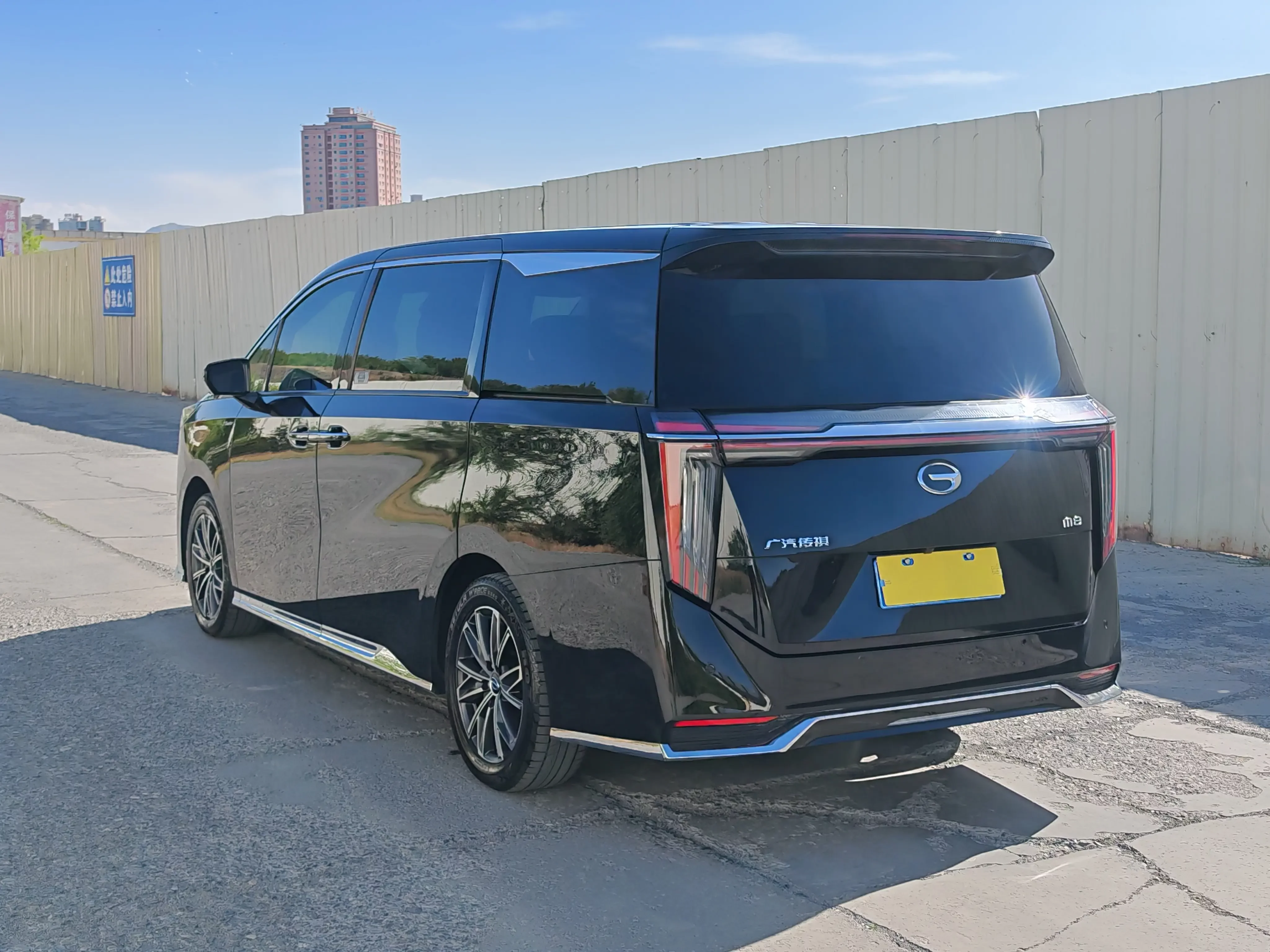 GAC Trumpchi M8