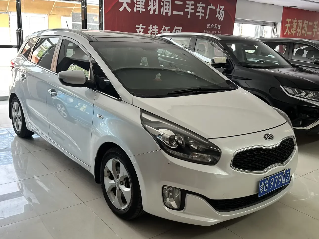 Kia Carens