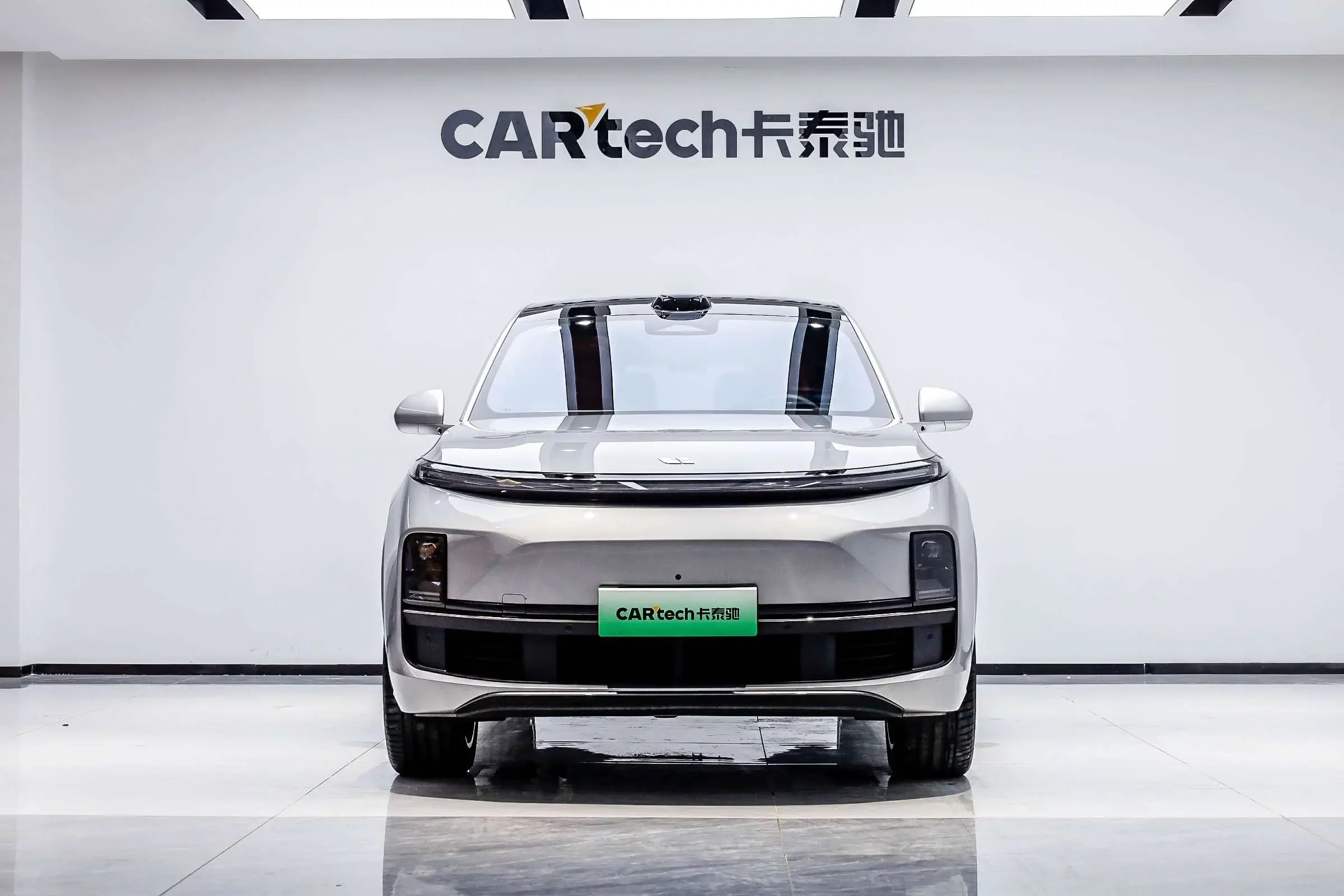 Lixiang L8