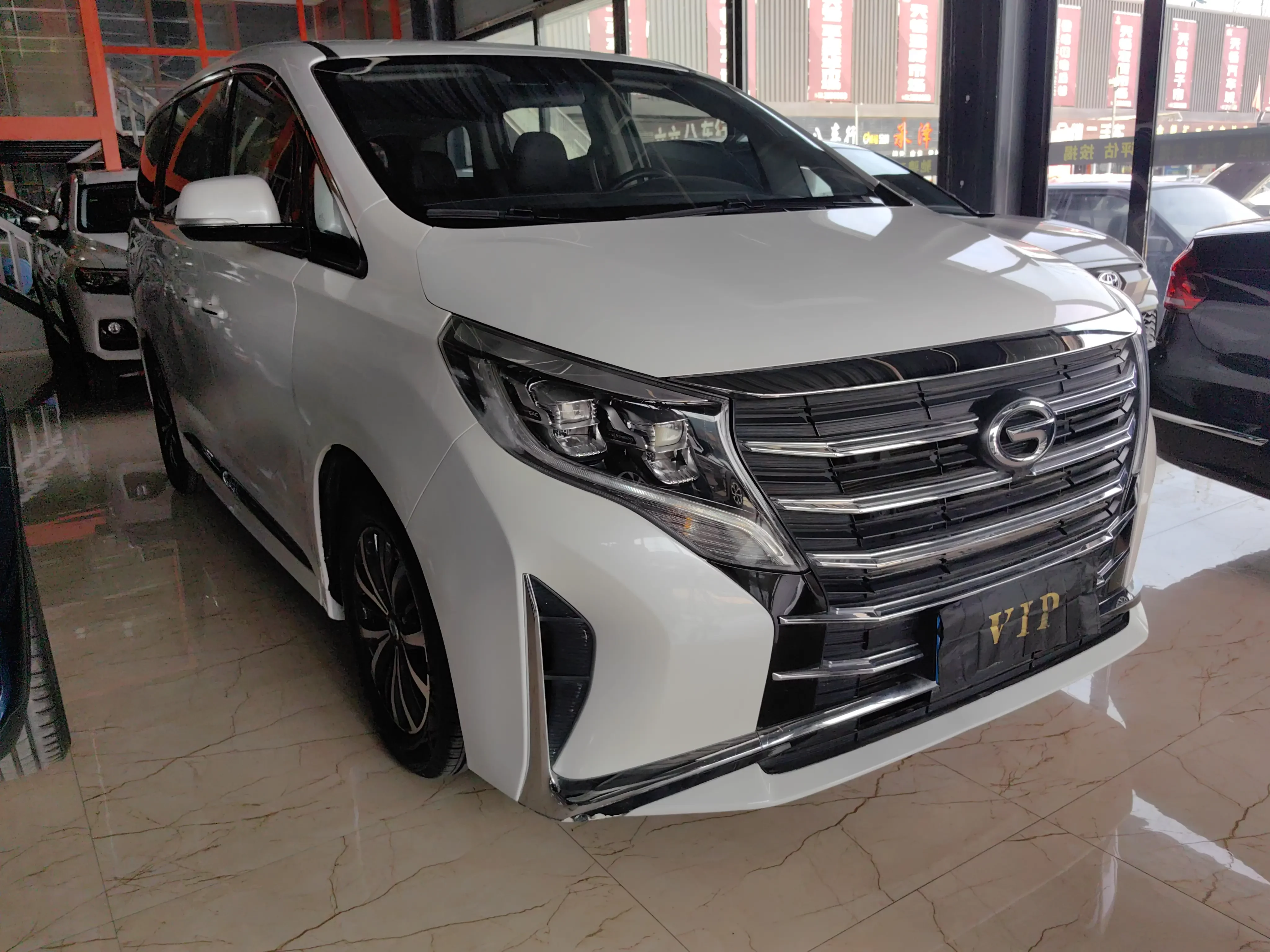 GAC Trumpchi M8