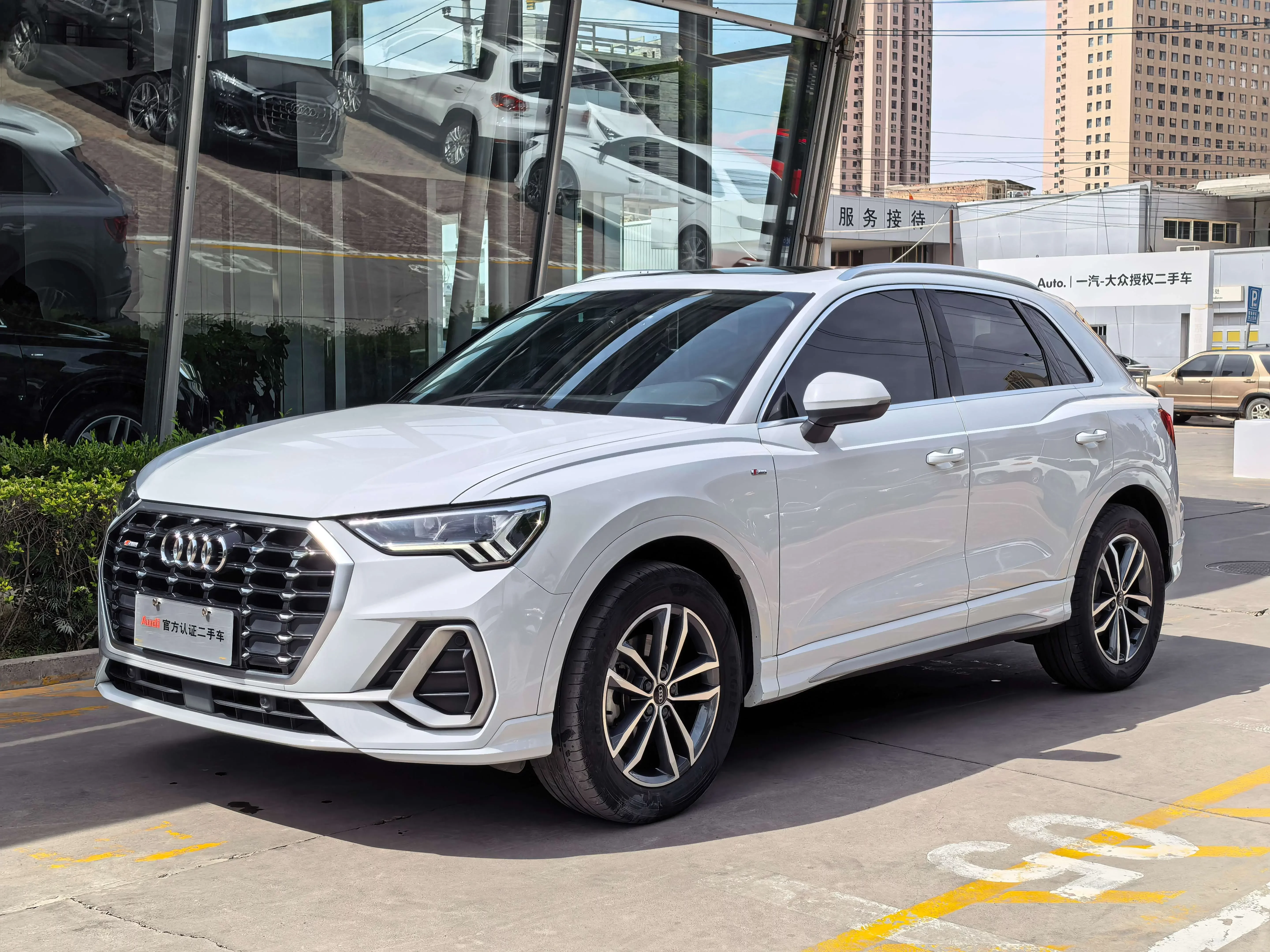 Audi Q3