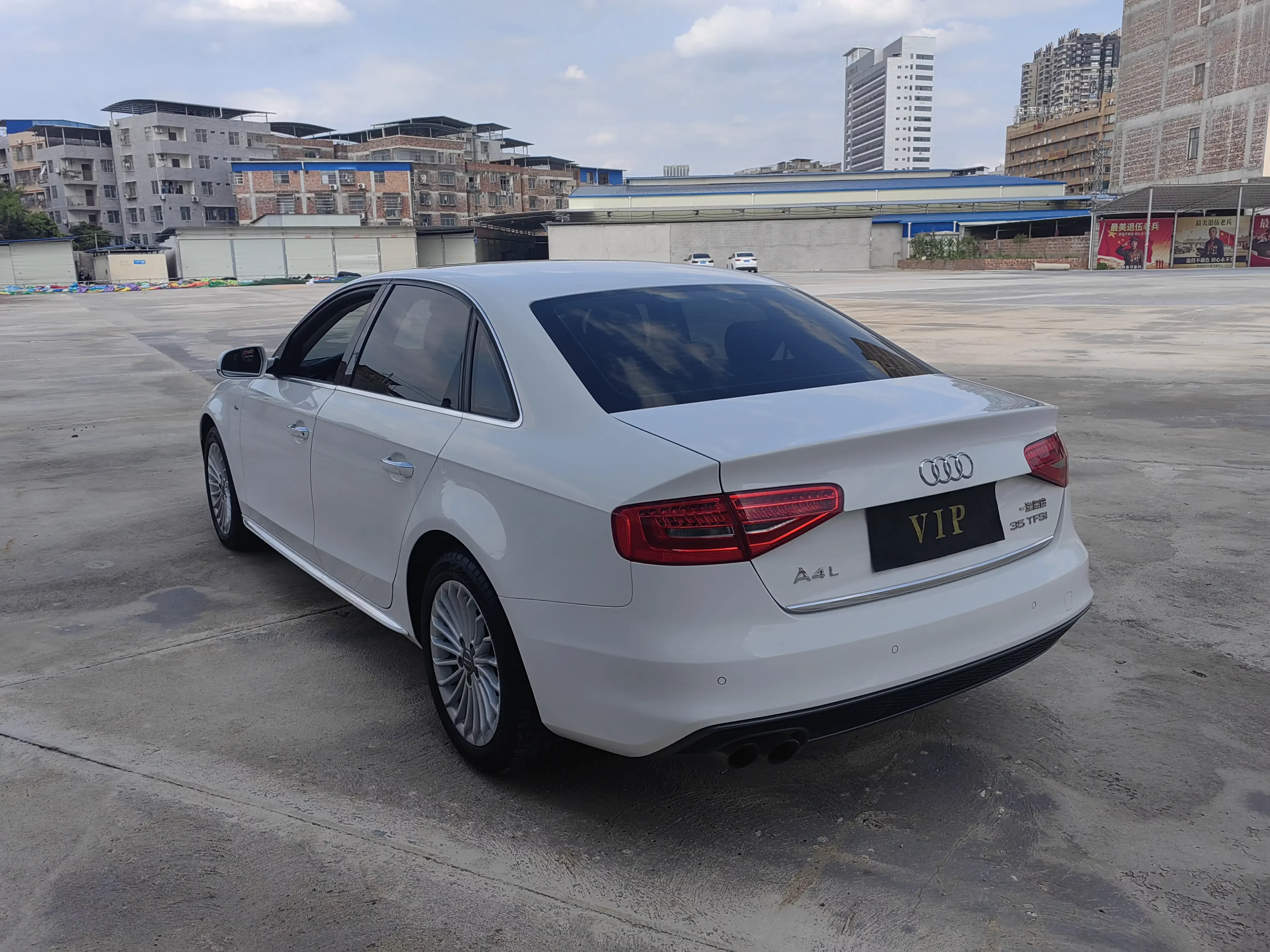 Audi A4L