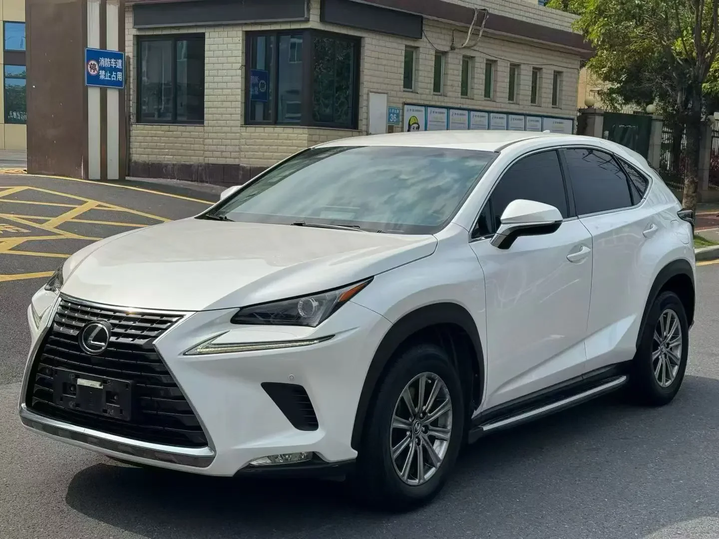 Lexus NX