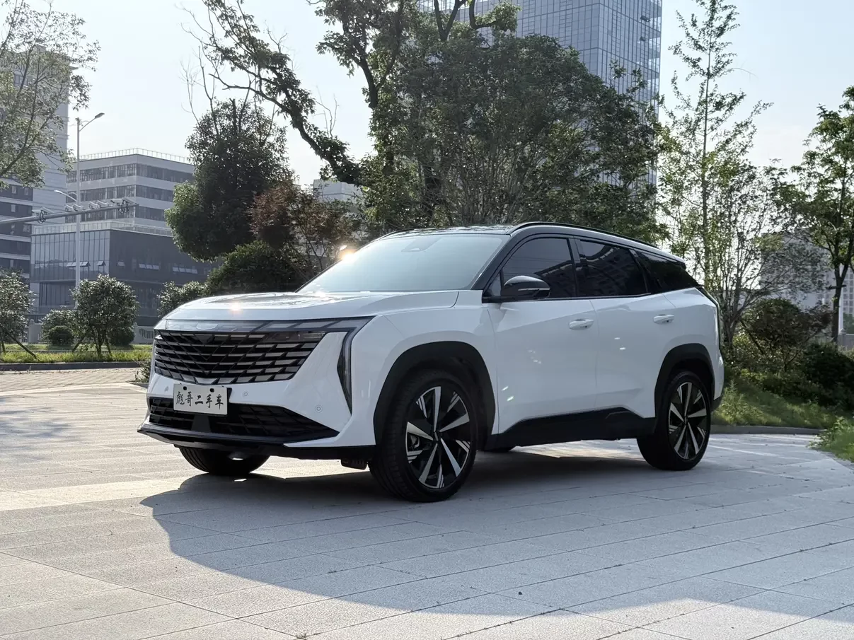 Geely Atlas L