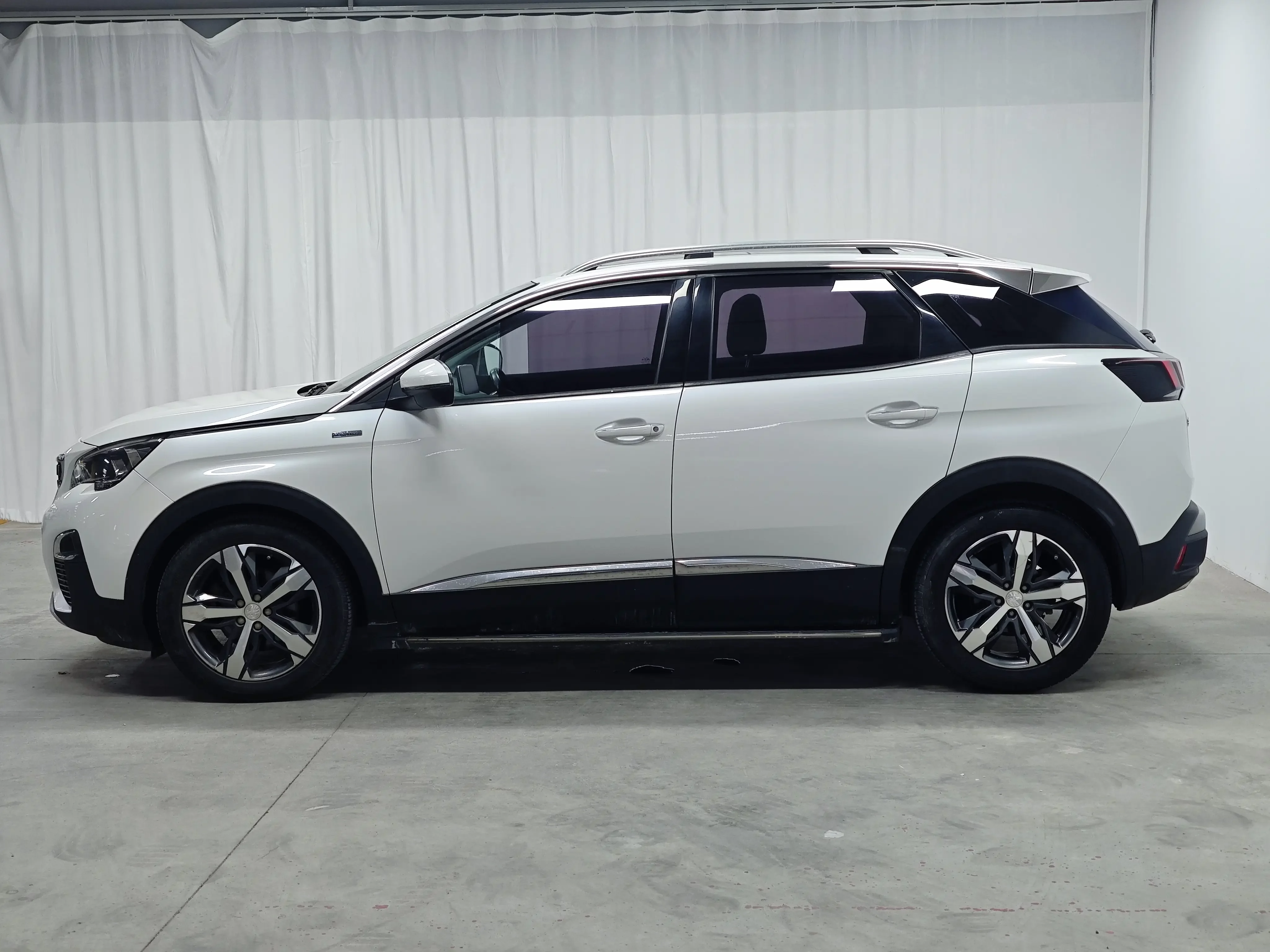 Peugeot 4008