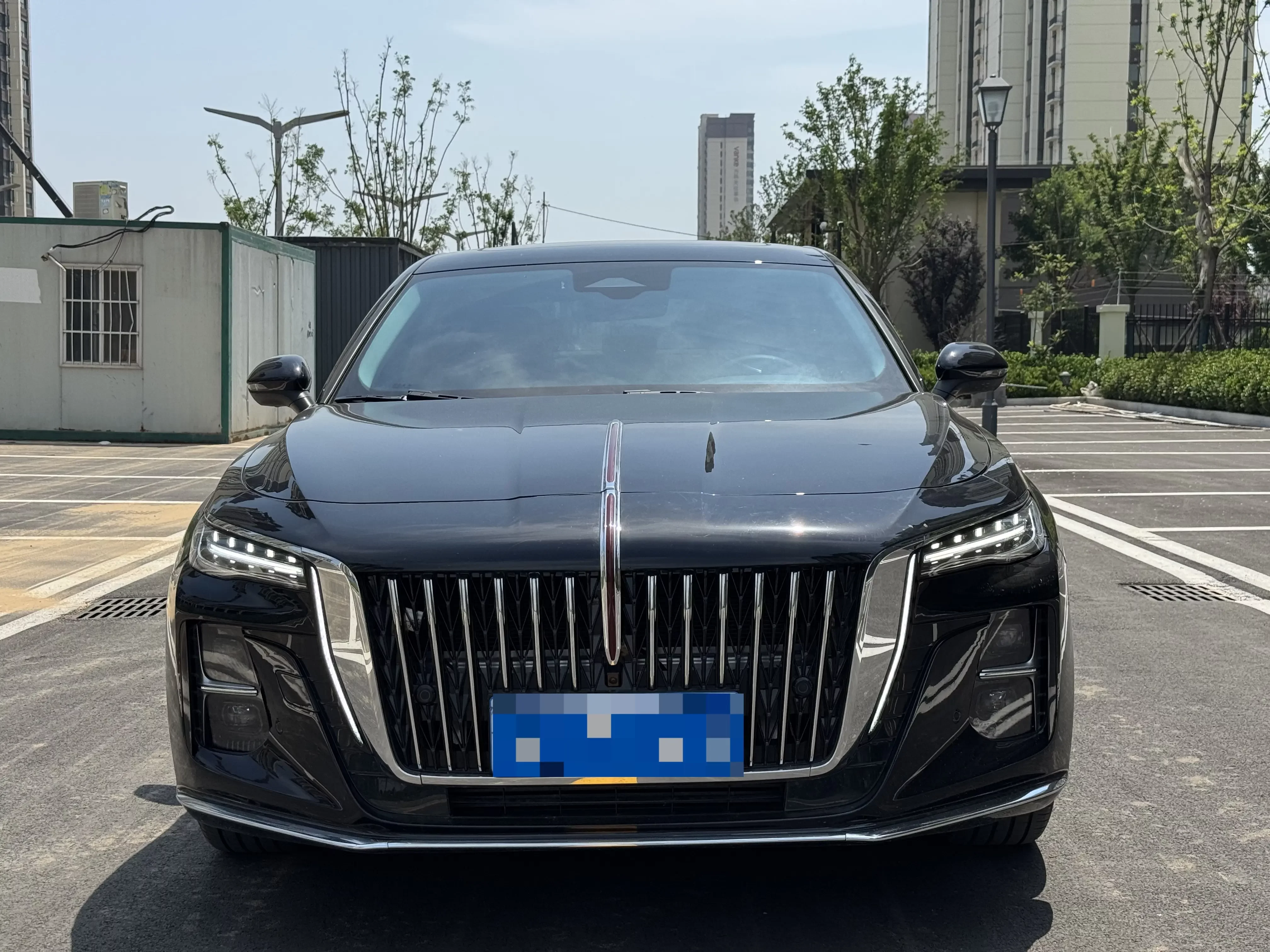 Hongqi H5
