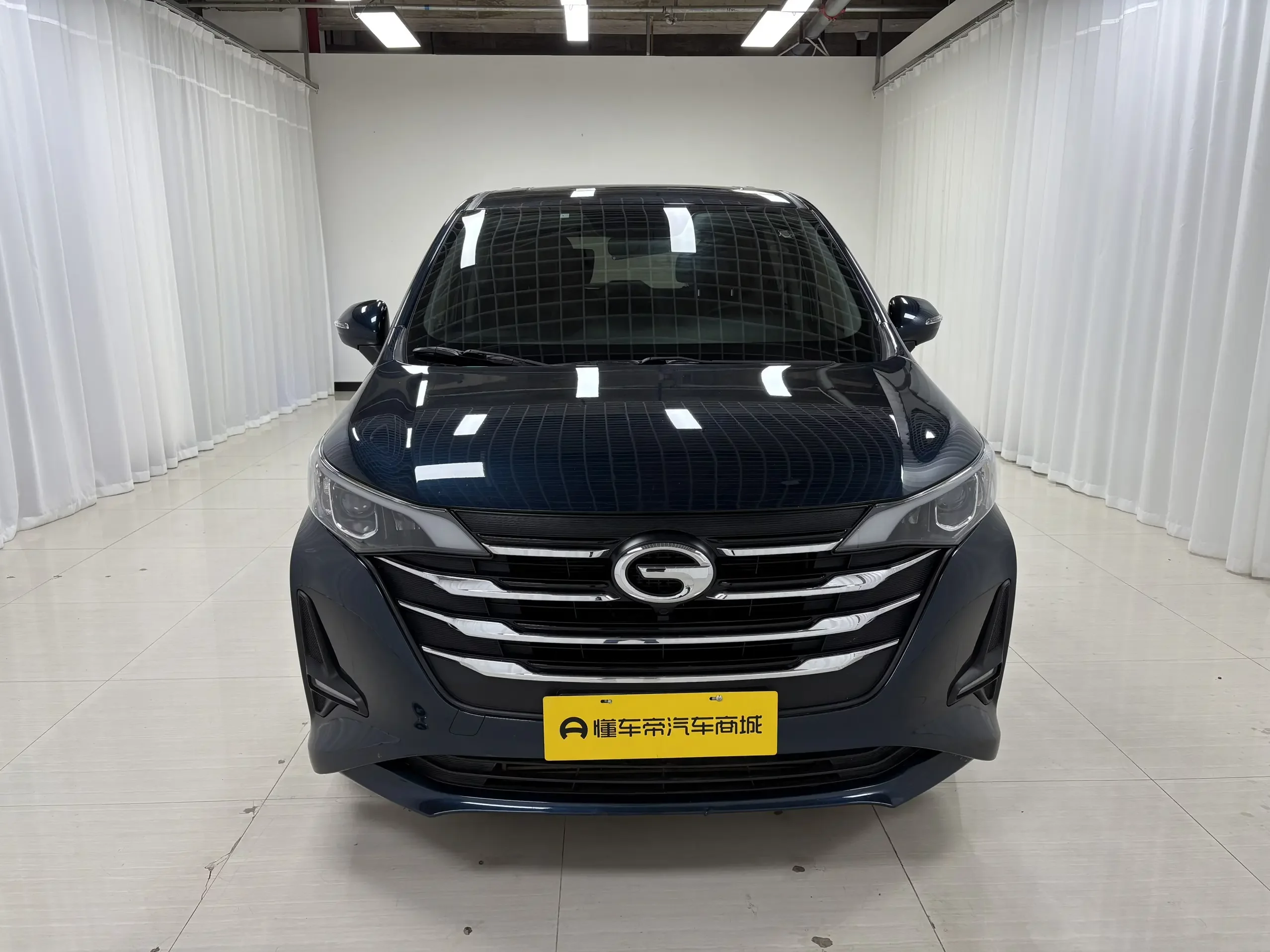 GAC Trumpchi M6  из Китая