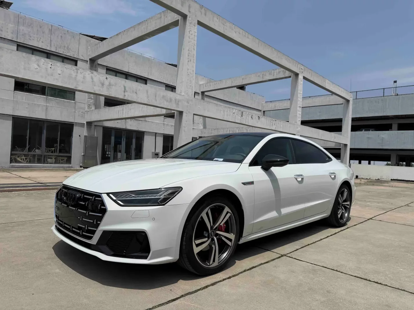 Audi A7L