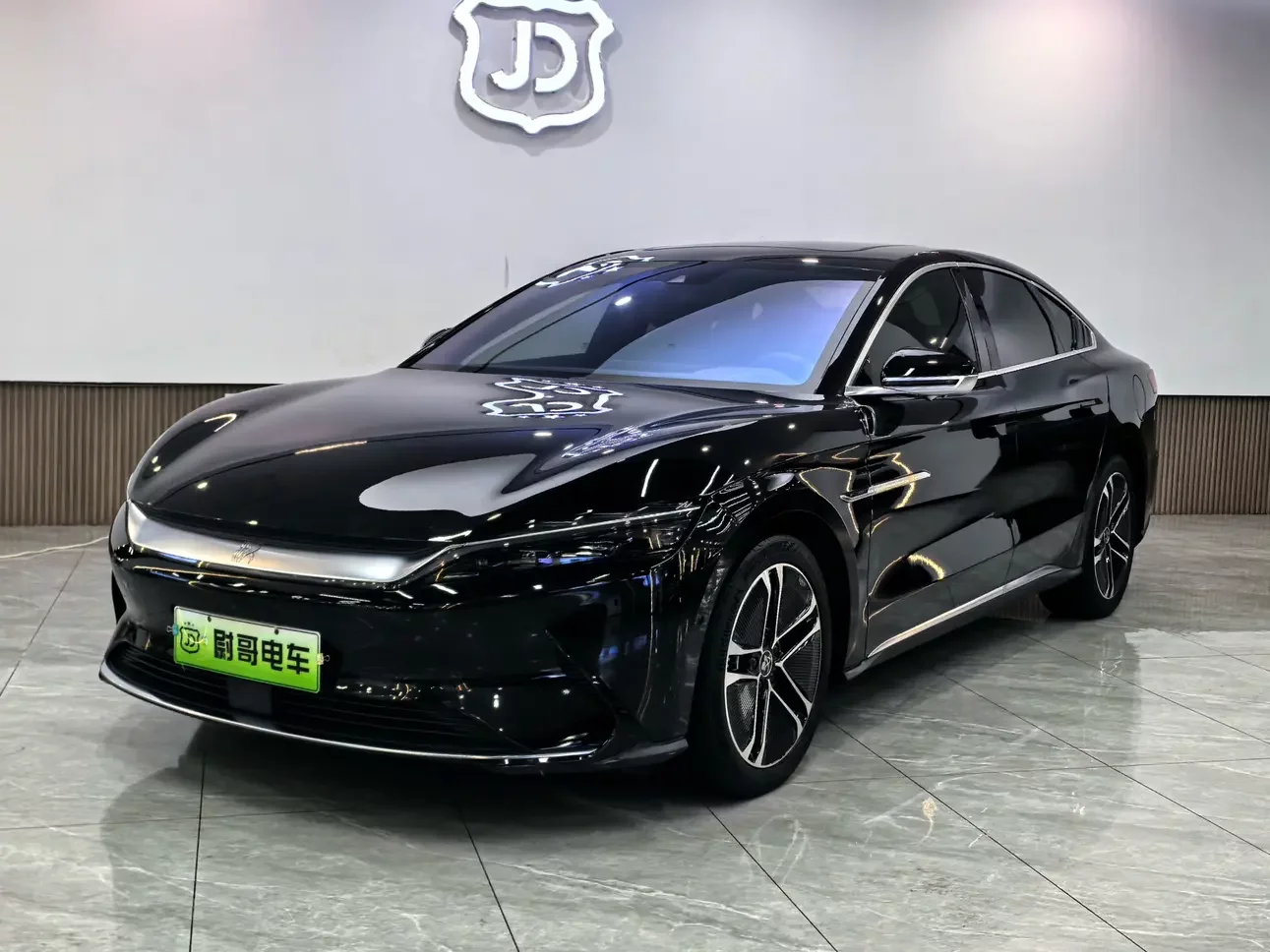 BYD Han EV