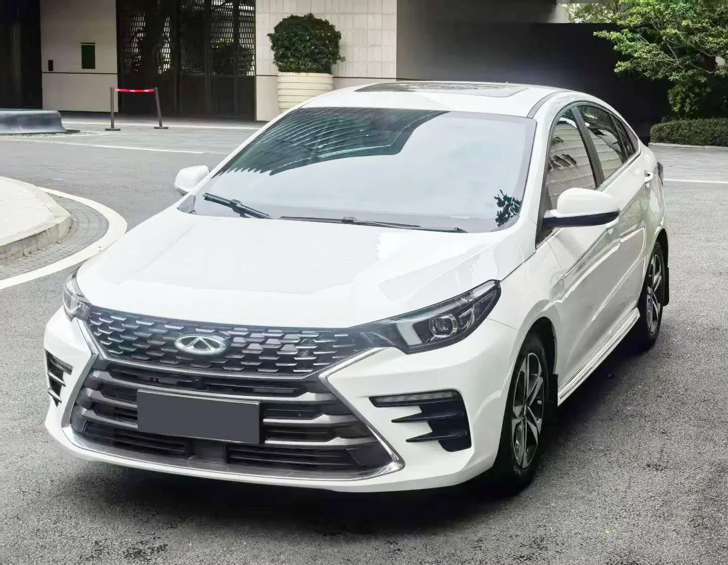 Omoda S5
