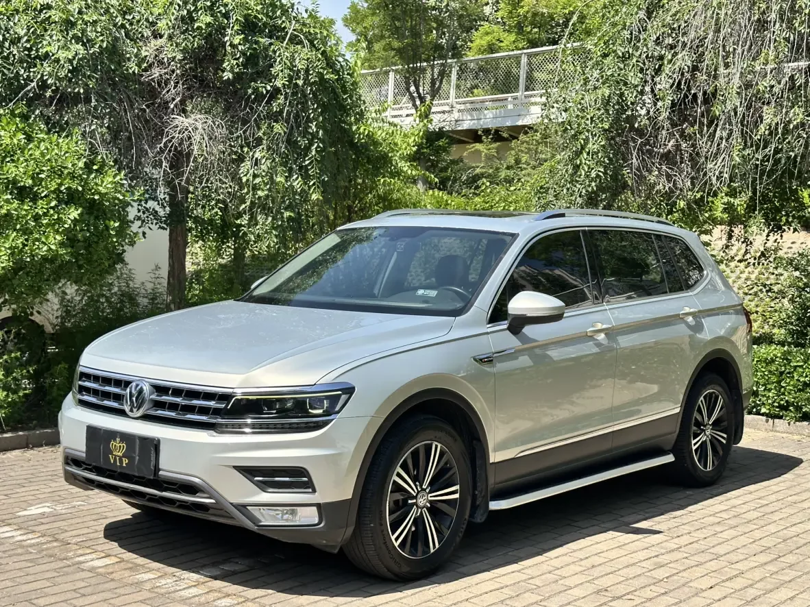 Volkswagen Tiguan L