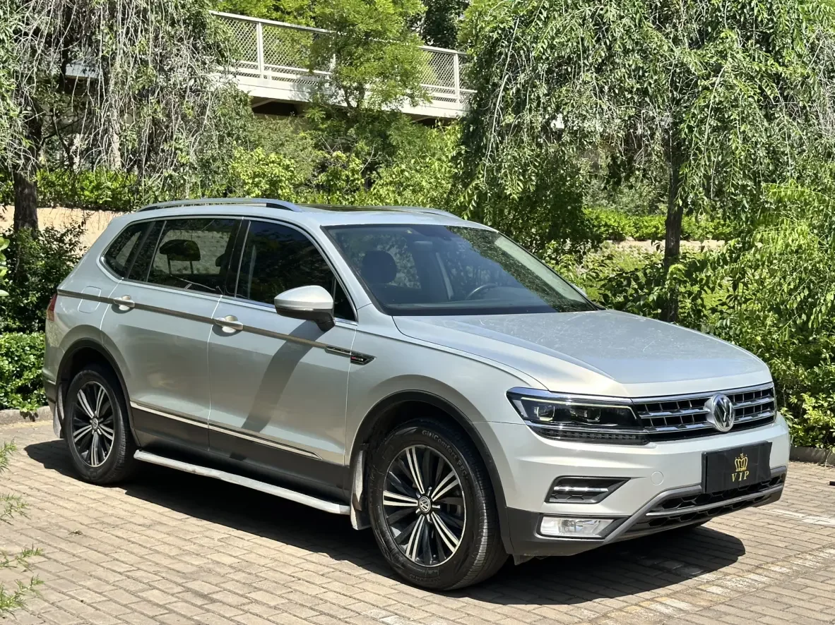 Volkswagen Tiguan L