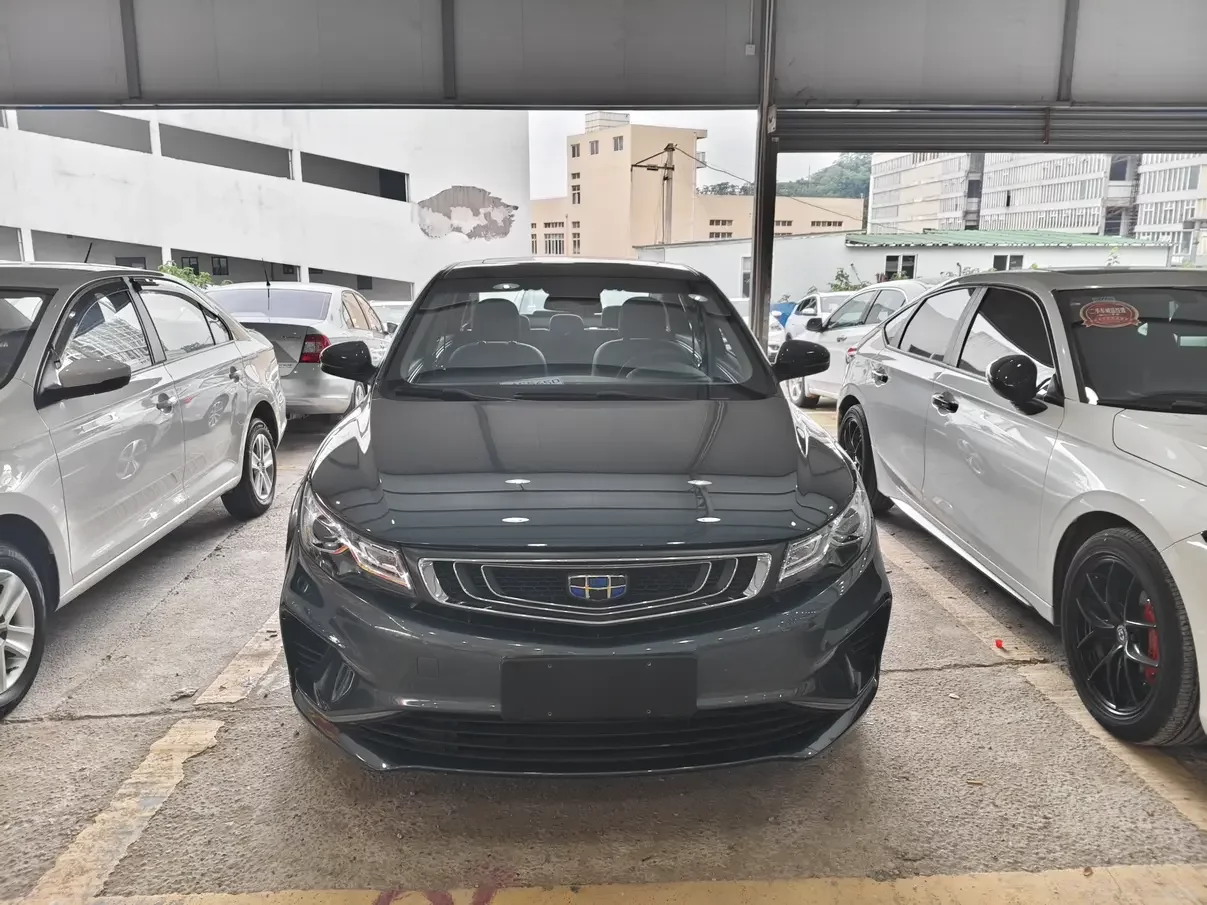 Geely Emgrand GL