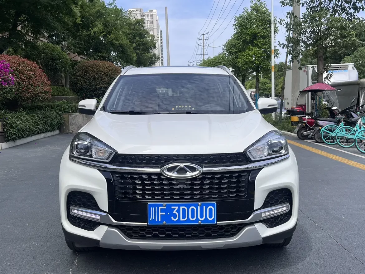 Chery Tiggo 8