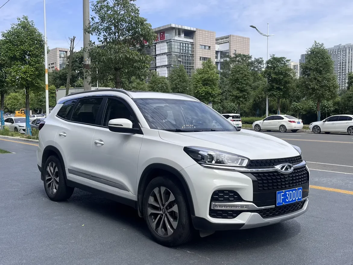 Chery Tiggo 8