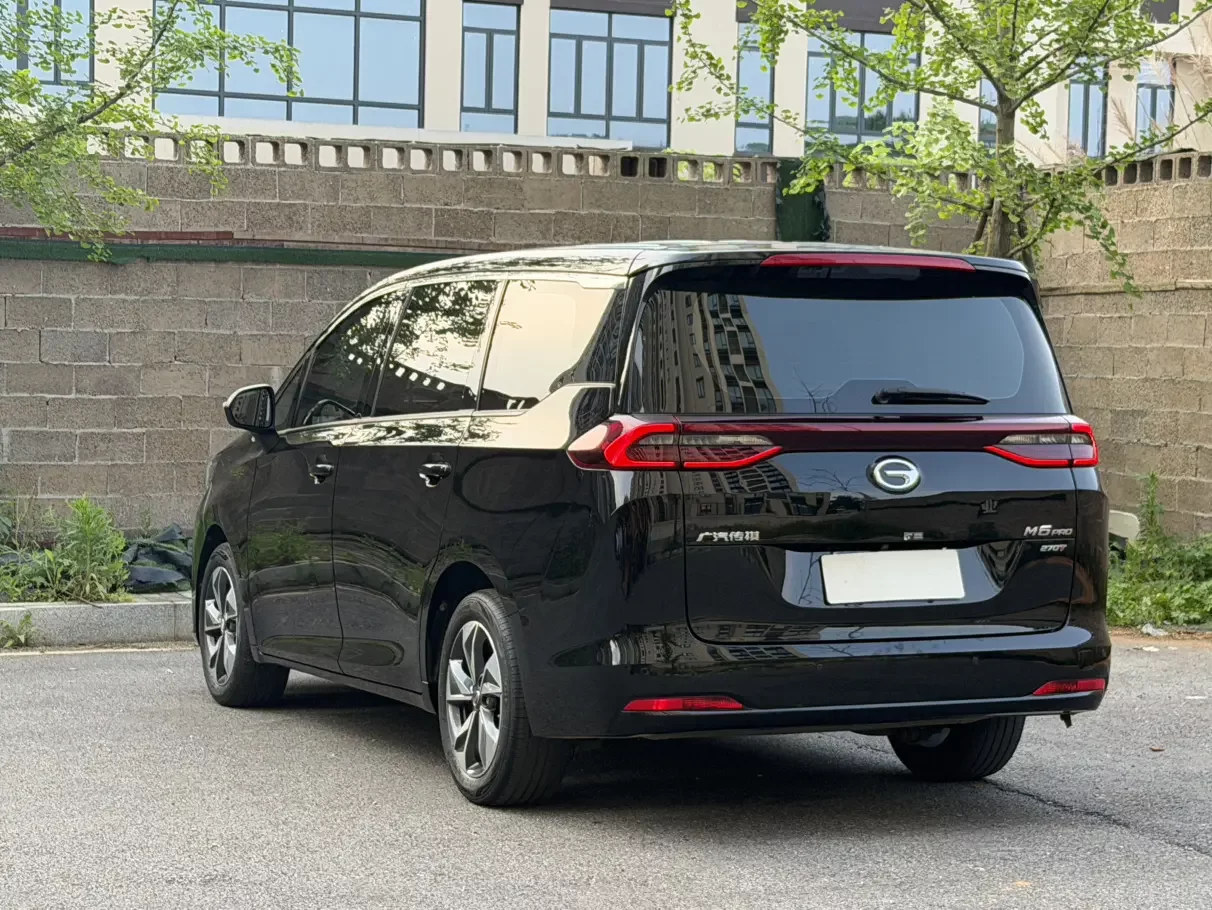 GAC Trumpchi M6