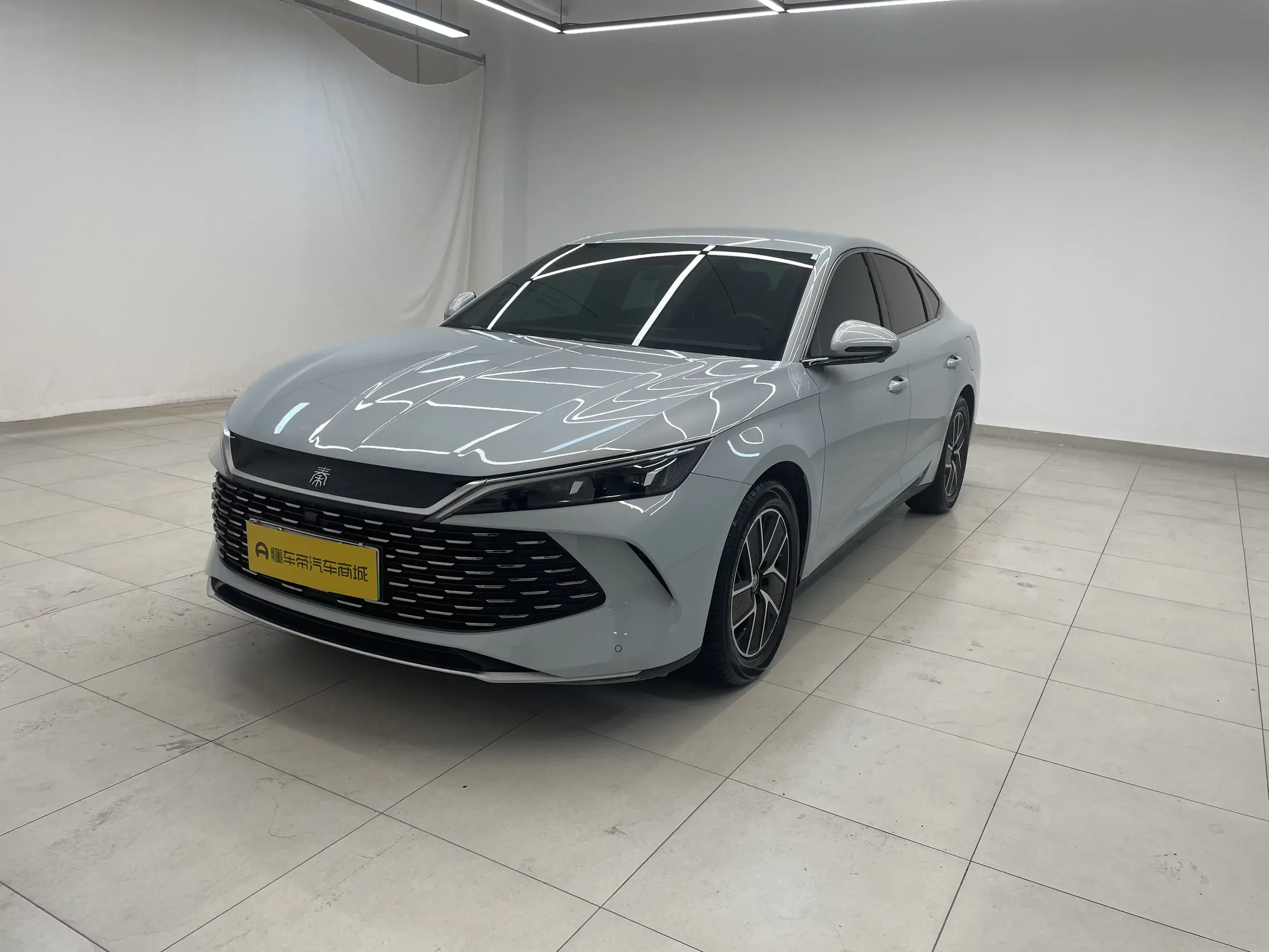 BYD Qin L DM