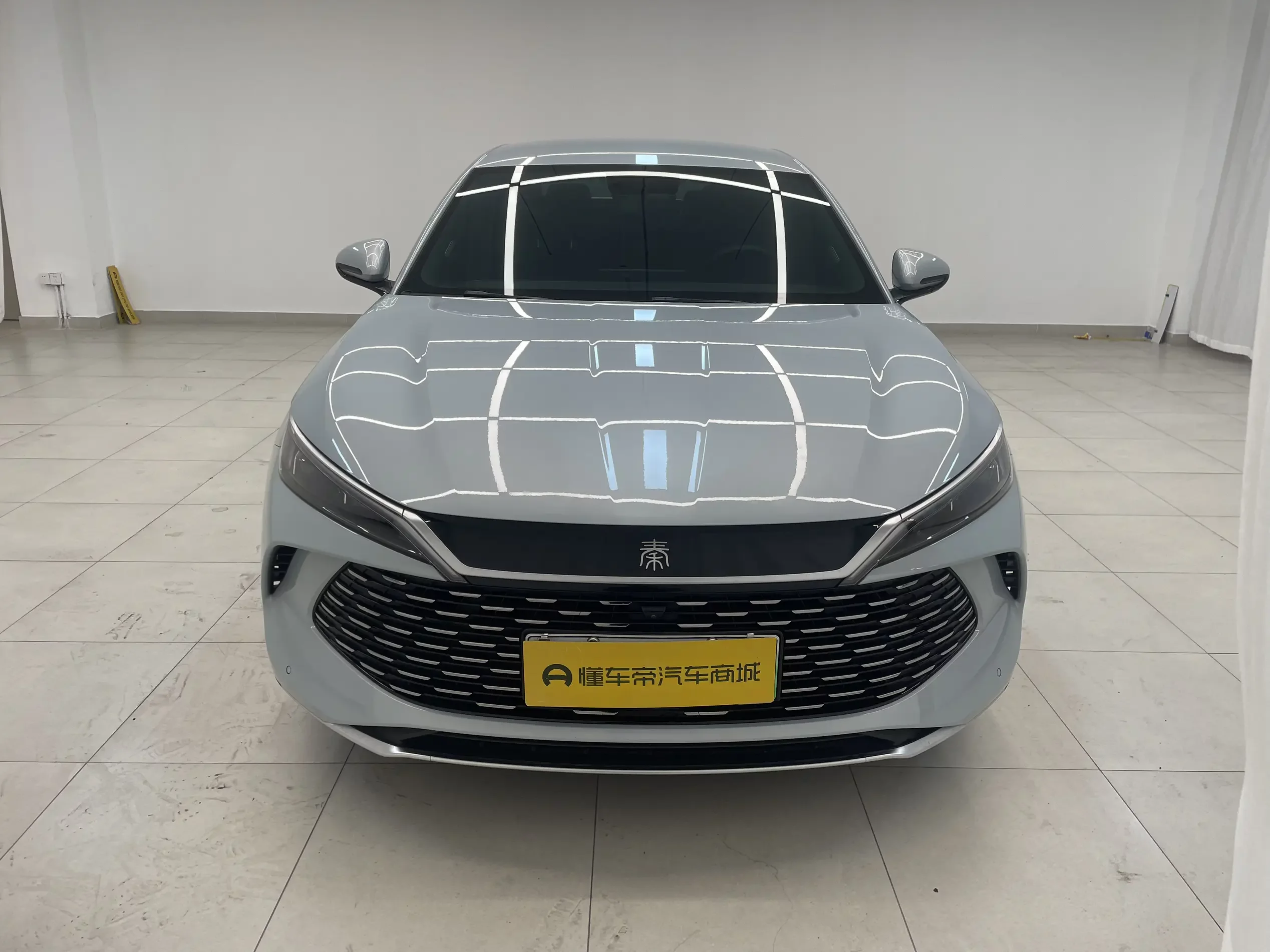 BYD Qin L DM