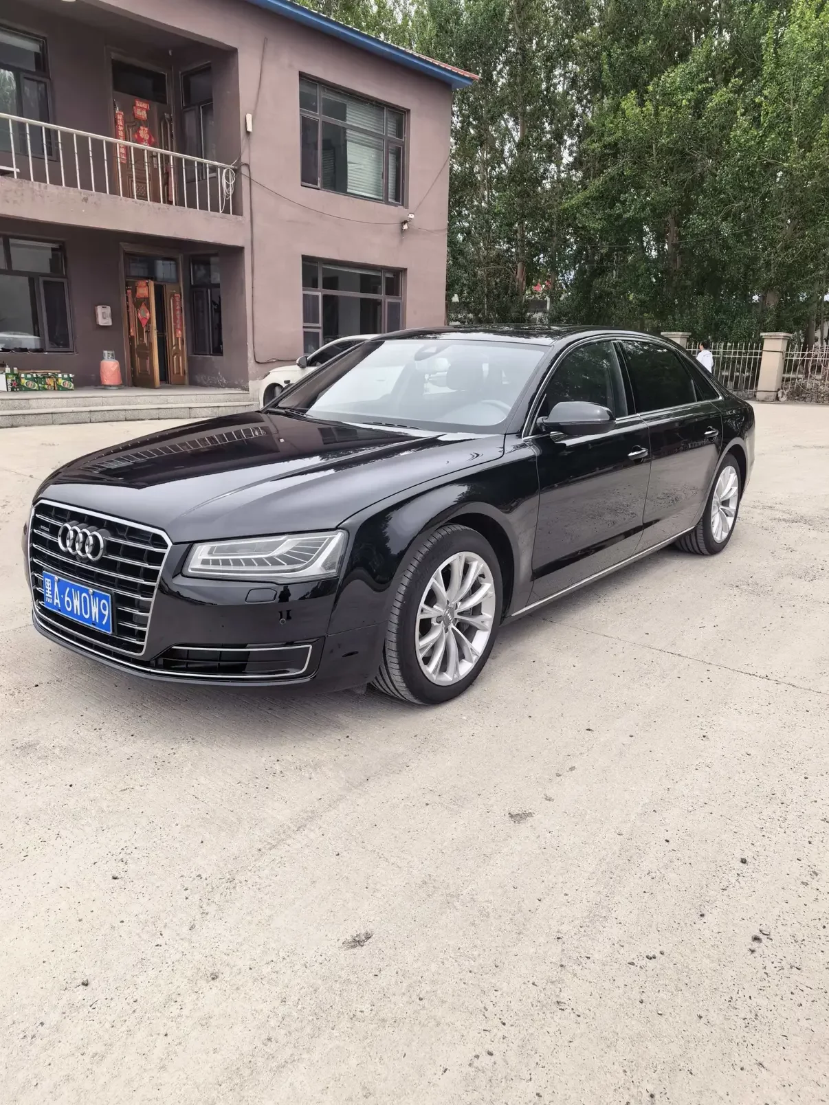 Audi A8