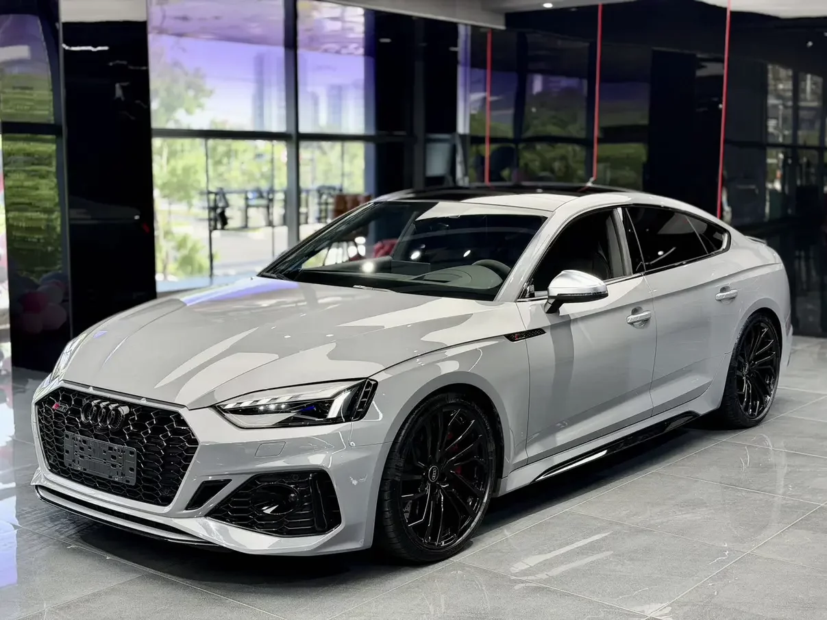 Audi RS 5